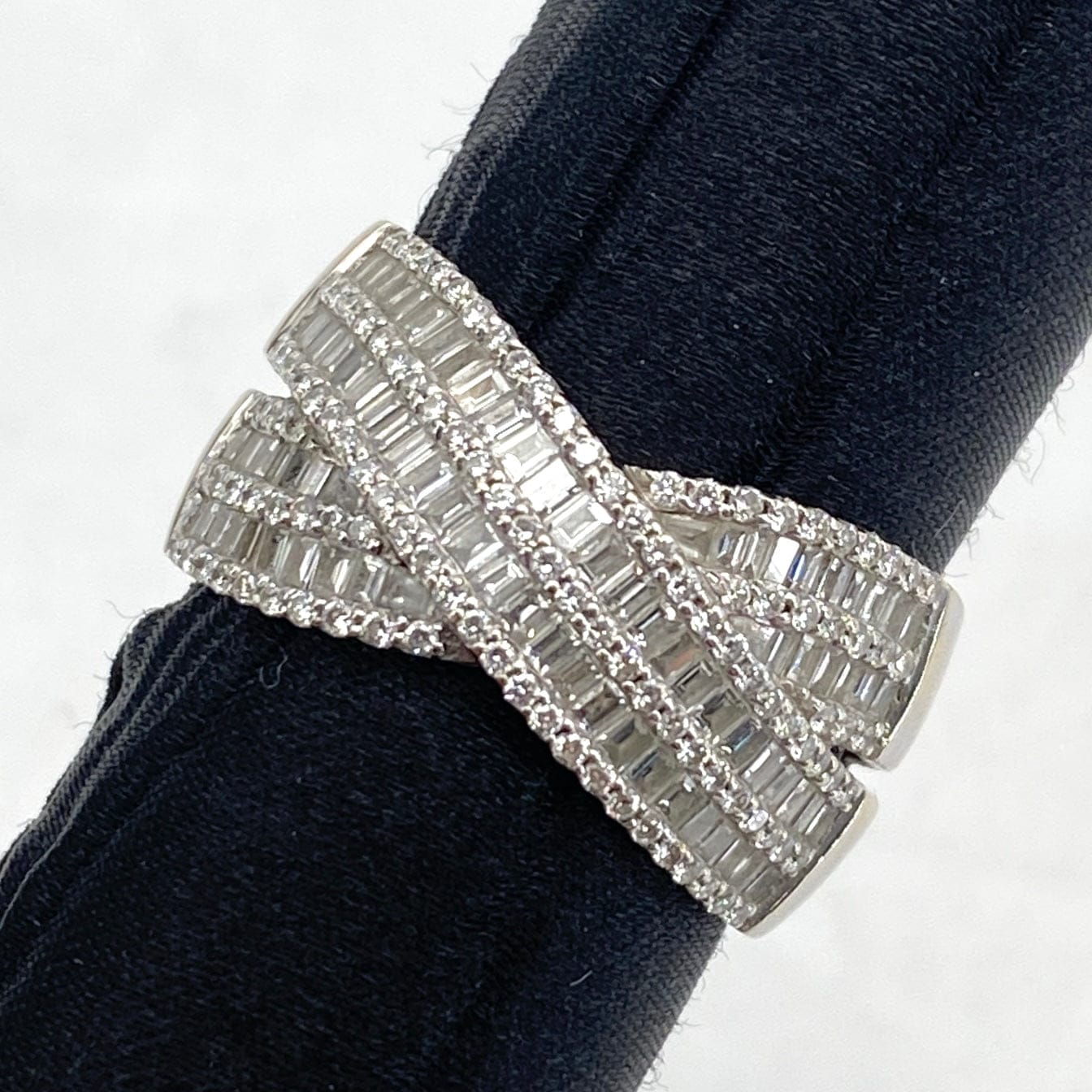 Luxury Promise Japan K18 Diamond Ring, D1.39, 8.5g, US8 54005