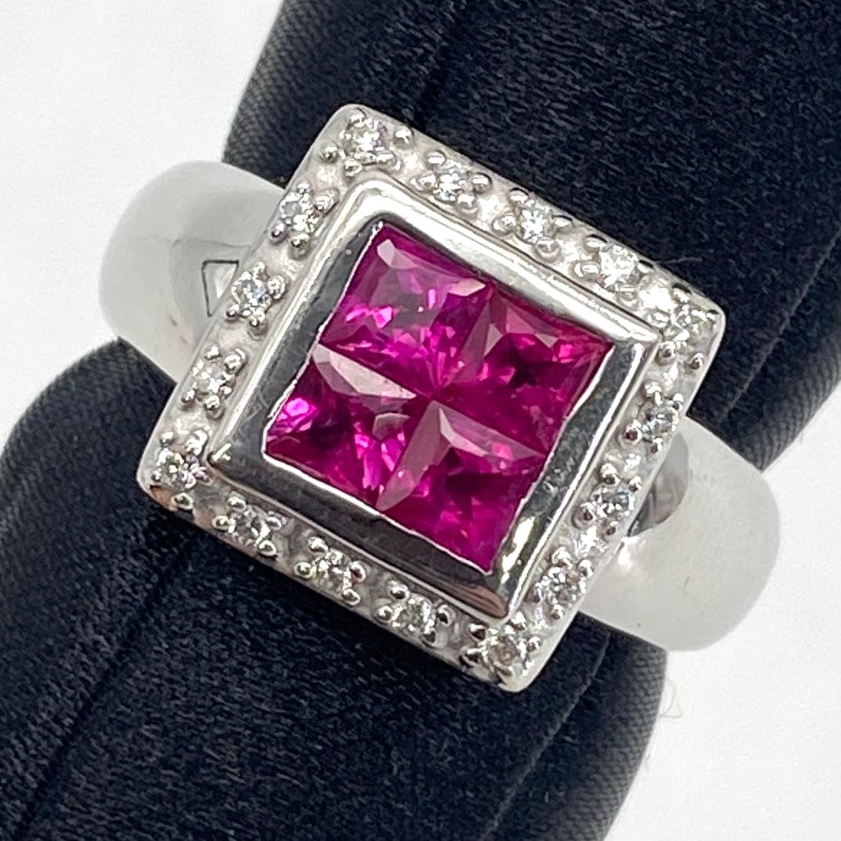 Luxury Promise Japan K18WG Ruby Ring RU 1.00 DA 0.11 8.0g US5.5 26-7061-0