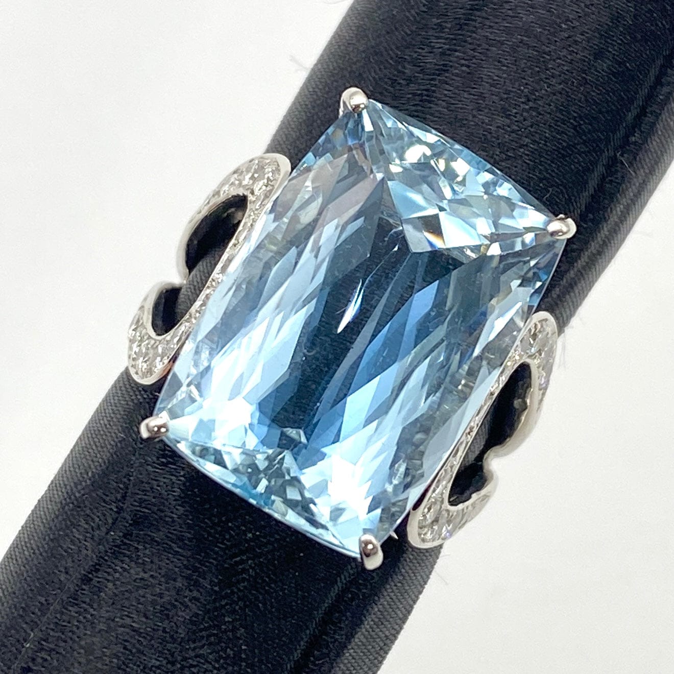 Luxury Promise Japan Pt900 Aquamarine Ring AQ15.156 D0.72 Sorting 15.4g US6 52616