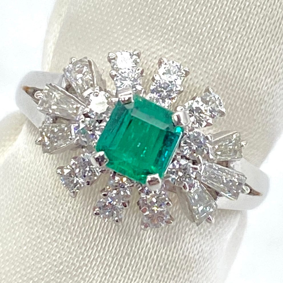 Luxury Promise Japan Ring Emarald 0.48 Diamond 0.7 6 g 2700039851236