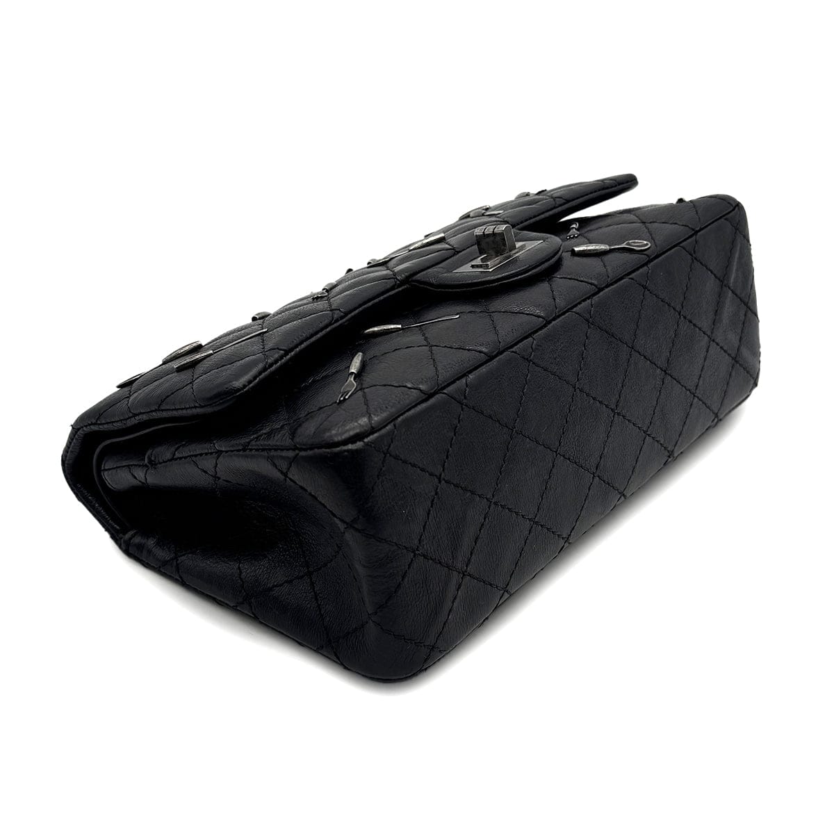 Luxury Promise Japan VINTAGE CHANEL 2.55 CHAIN SHOULDER BAG BLACK LEATHER CUTLERY CARM 90316165