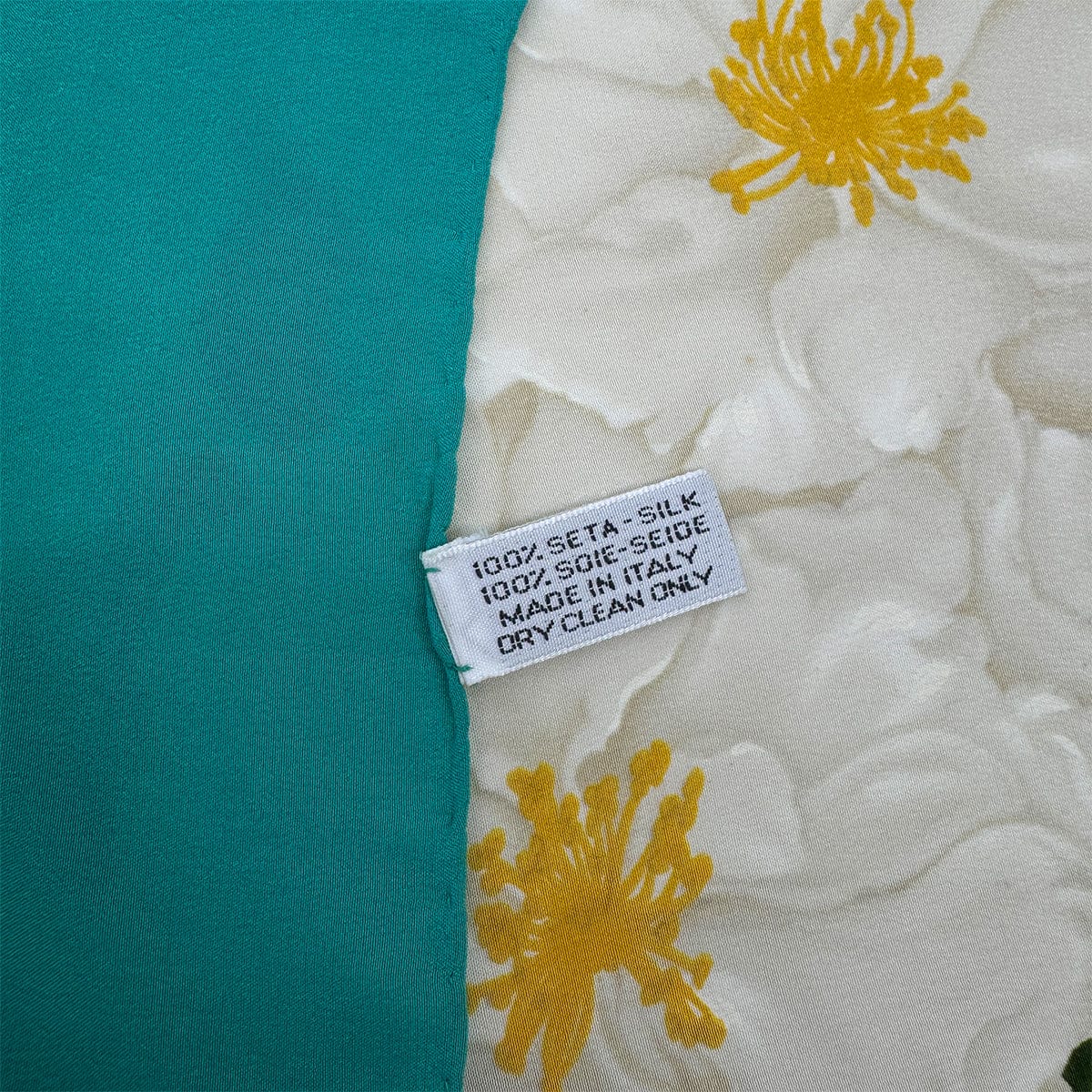 Luxury Promise Japan VINTAGE CHANEL CAMELLIA SCARF EMERALD GREEN SILK 90323162