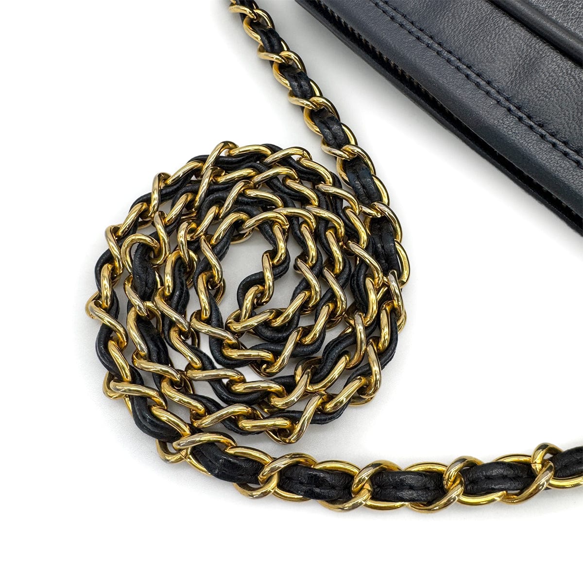 Luxury Promise Japan VINTAGE CHANEL CHEVRON FRINGE CHAIN SHOULDER BAG NAVY LAMB SKIN GOLD HARDWARE 90323146