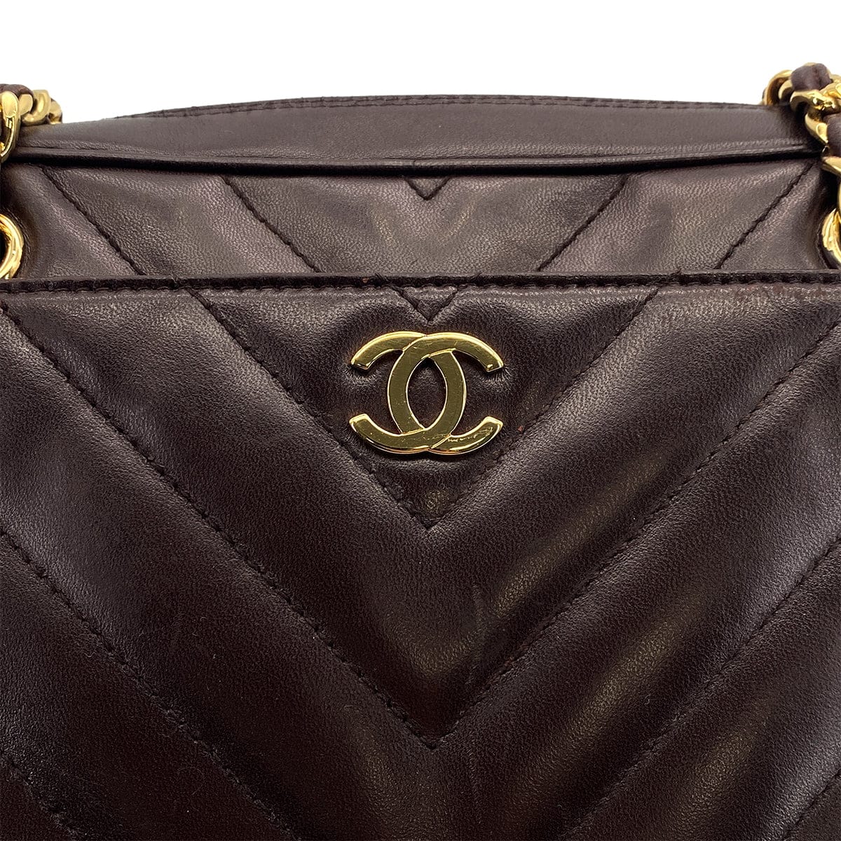 Luxury Promise Japan VINTAGE CHANEL CHEVRON V STITCH CHAIN SHUOLDER BAG BROWN LAMB SKIN GOLD HARDWARE 90318212