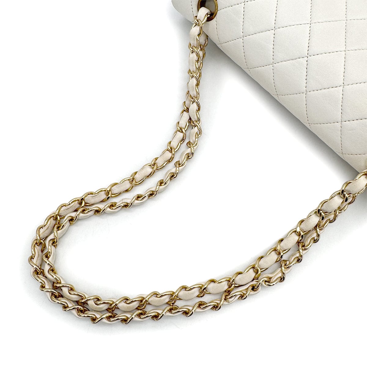 Luxury Promise Japan VINTAGE CHANEL CLASSIC FLAP MEDIUM CHAIN SHOULDER BAG WHITE LAMB SKIN GOLD HARDWARE 90318633