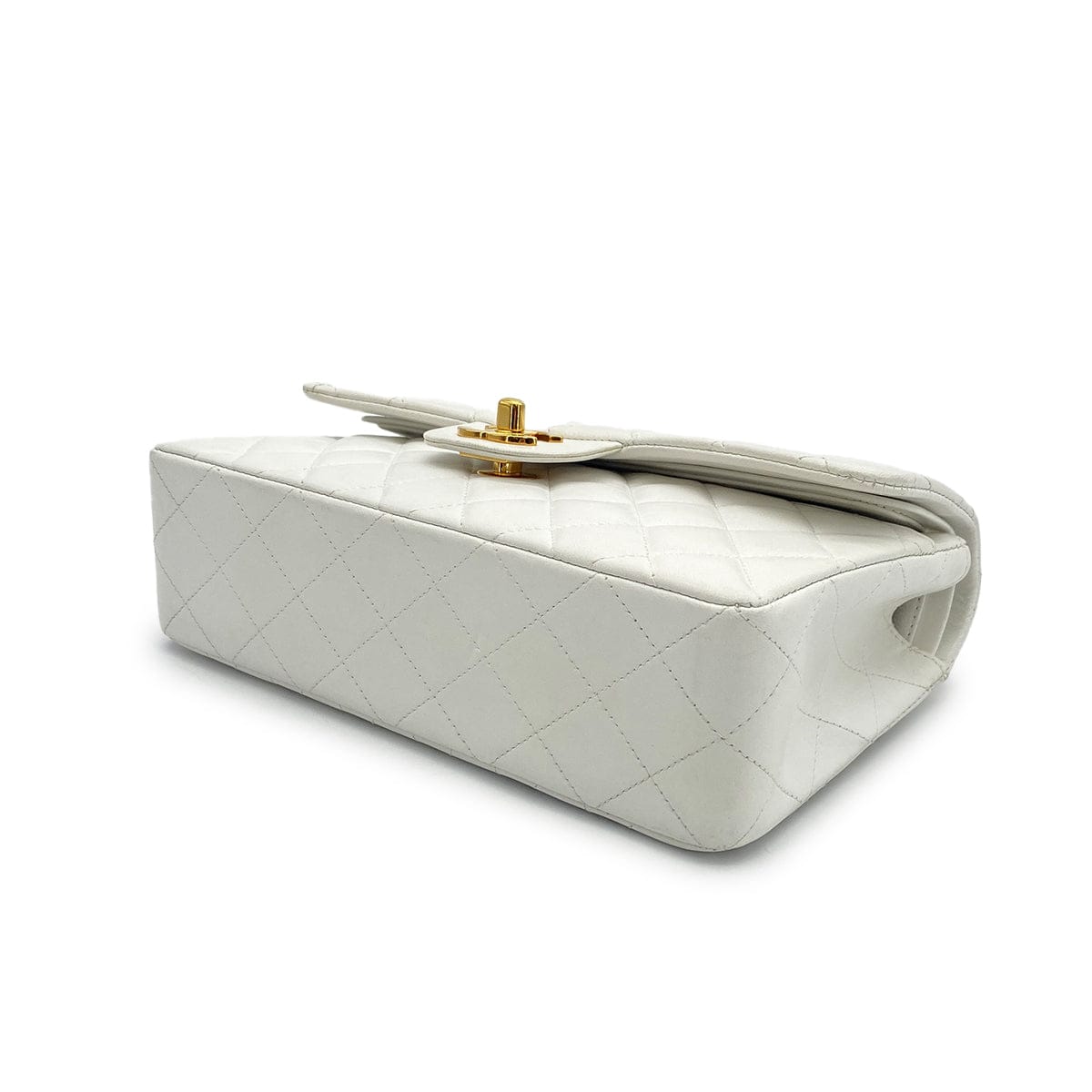 Luxury Promise Japan VINTAGE CHANEL CLASSIC FLAP SMALL CHAIN SHOULDER BAG WHITE LAMB SKIN GOLD HARDWARE 90317866