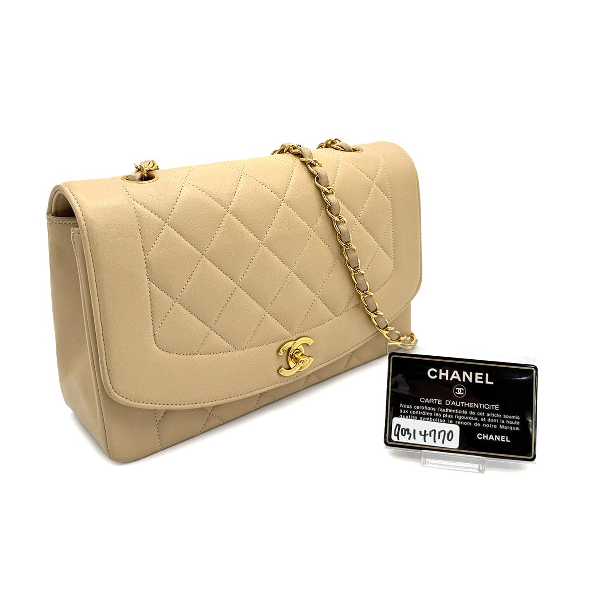 Luxury Promise Japan VINTAGE CHANEL DIANA MEDIUM CHAIN SHOULDER BAG BEIGE LAMB SKIN GOLD HARDWARE 90314777