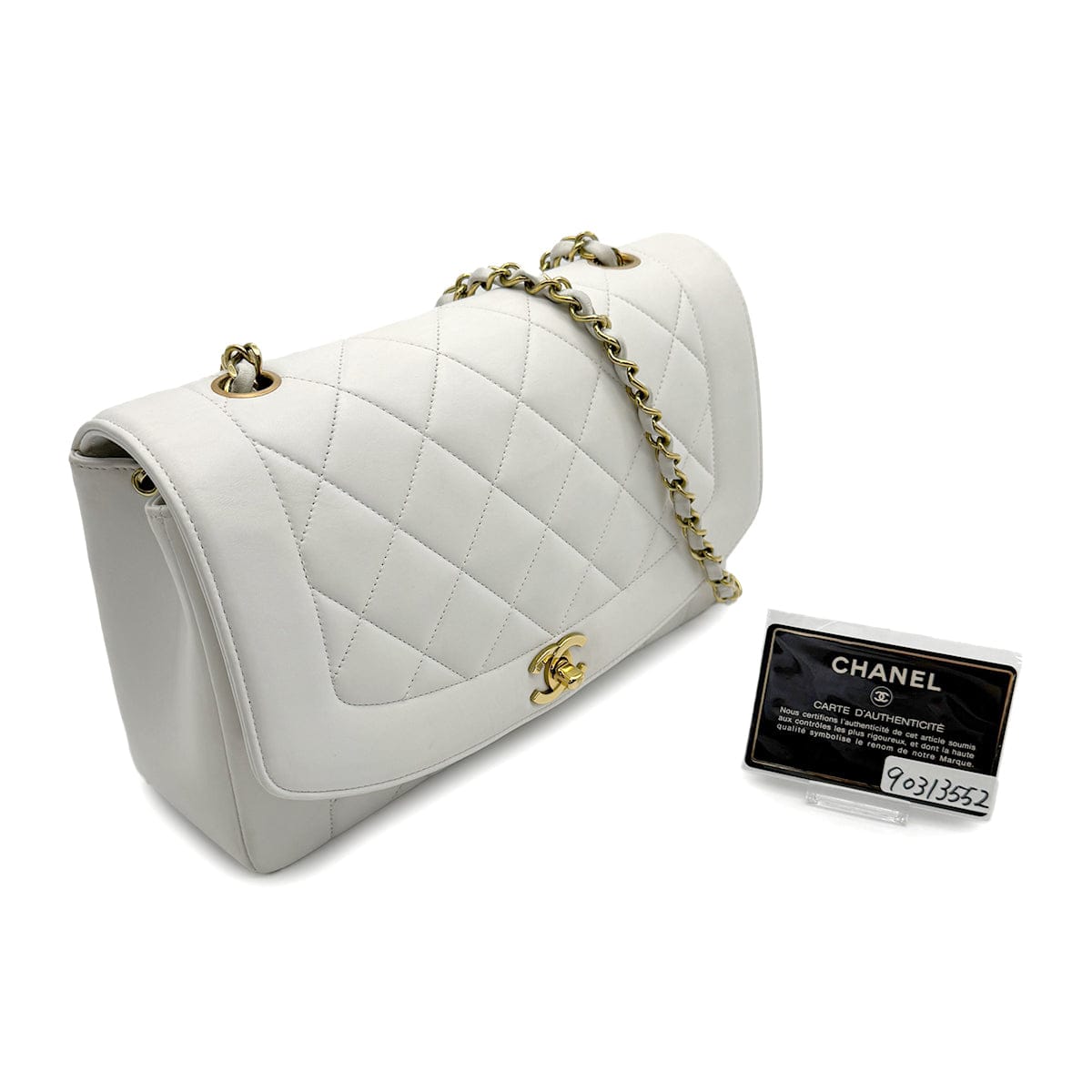 Luxury Promise Japan VINTAGE CHANEL DIANA MEDIUM CHAIN SHOULDER BAG WHITE LAMB SKIN GOLD HARDWARE 90313552