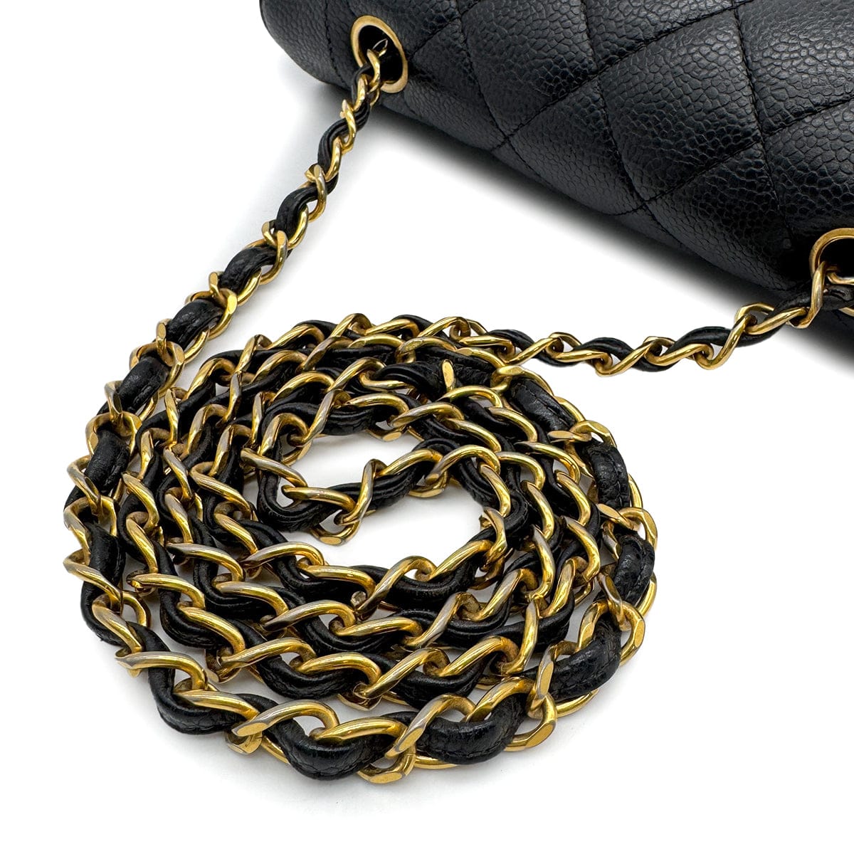Luxury Promise Japan VINTAGE CHANEL DIANA SMALL CHAIN SHOULDER BAG BLACK CAVIAR SKIN GOLD HARDWARE 90315881