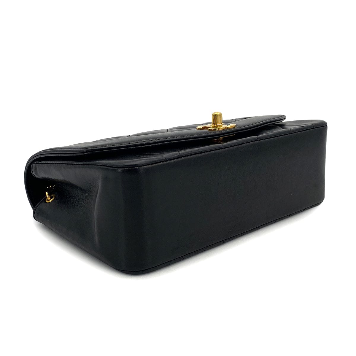 Luxury Promise Japan VINTAGE CHANEL DIANA SMALL CHAIN SHOULDER BAG BLACK LAMB SKIN GOLD HARDWARE 90314586