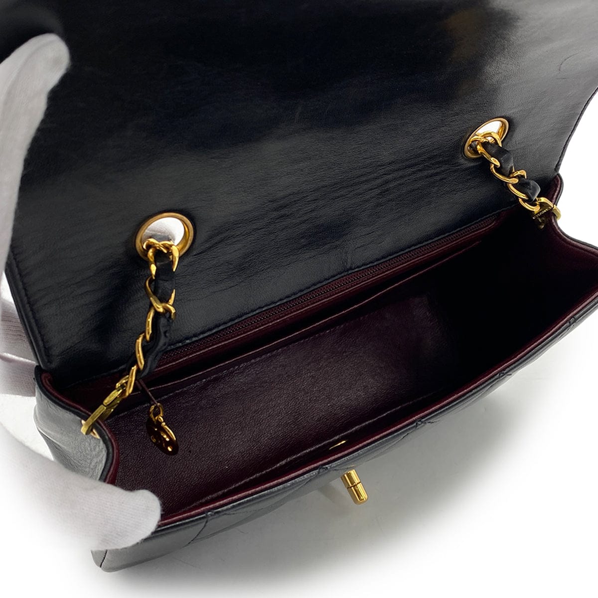 Luxury Promise Japan VINTAGE CHANEL DIANA SMALL CHAIN SHOULDER BAG BLACK LAMB SKIN GOLD HARDWARE 90317886