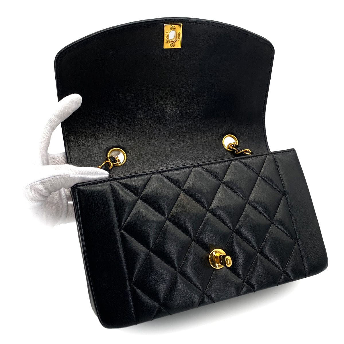 Luxury promise Japan VINTAGE CHANEL DIANA SMALL CHAIN SHOULDER BAG BLACK LAMB SKIN GOLD HARDWARE 90324759