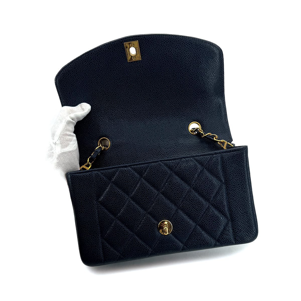 Luxury Promise Japan VINTAGE CHANEL DIANA SMALL CHAIN SHOULDER BAG NAVY CAVIAR SKIN GOLD HARDWARE 90311052