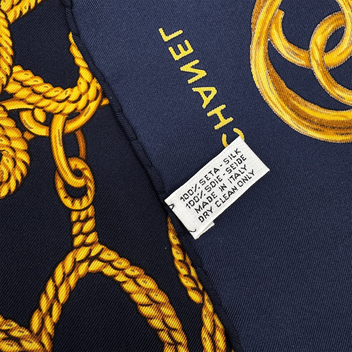 Luxury Promise Japan VINTAGE CHANEL GRIPOA CHAIN PATTERN SCARF NAVY GREEN GOLD SILK 90321064