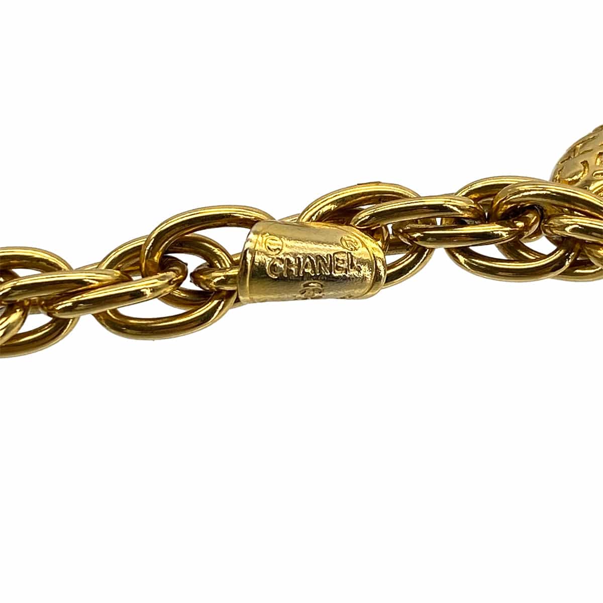Luxury Promise Japan VINTAGE CHANEL LONG NECKLACE LOGO GOLD ACCESSORY 90317611