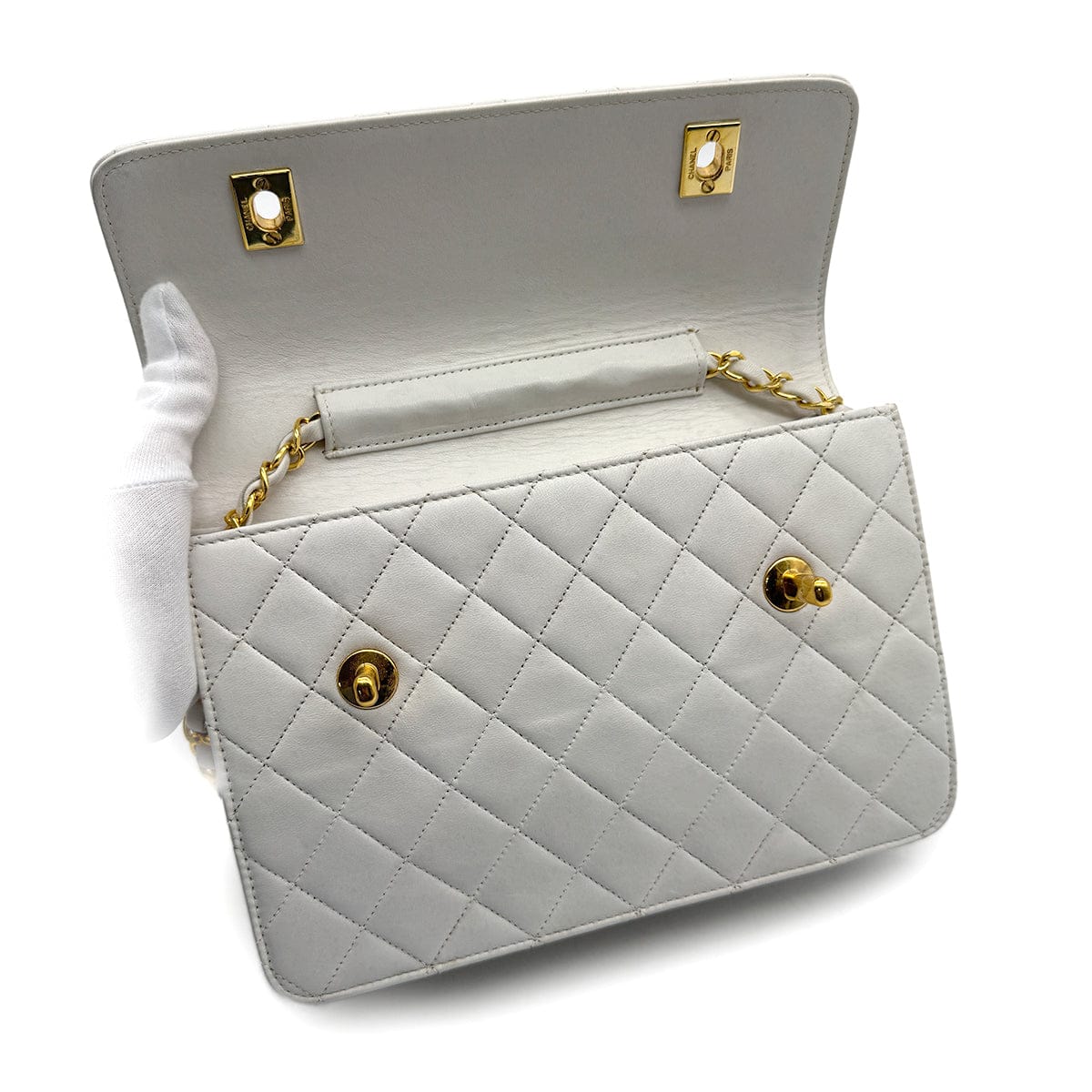 Luxury Promise Japan VINTAGE CHANEL MATELASSE 2WAY CHAIN SHOULDER BAG WHITE LAMB SKIN GOLD HARDWARE 90317284