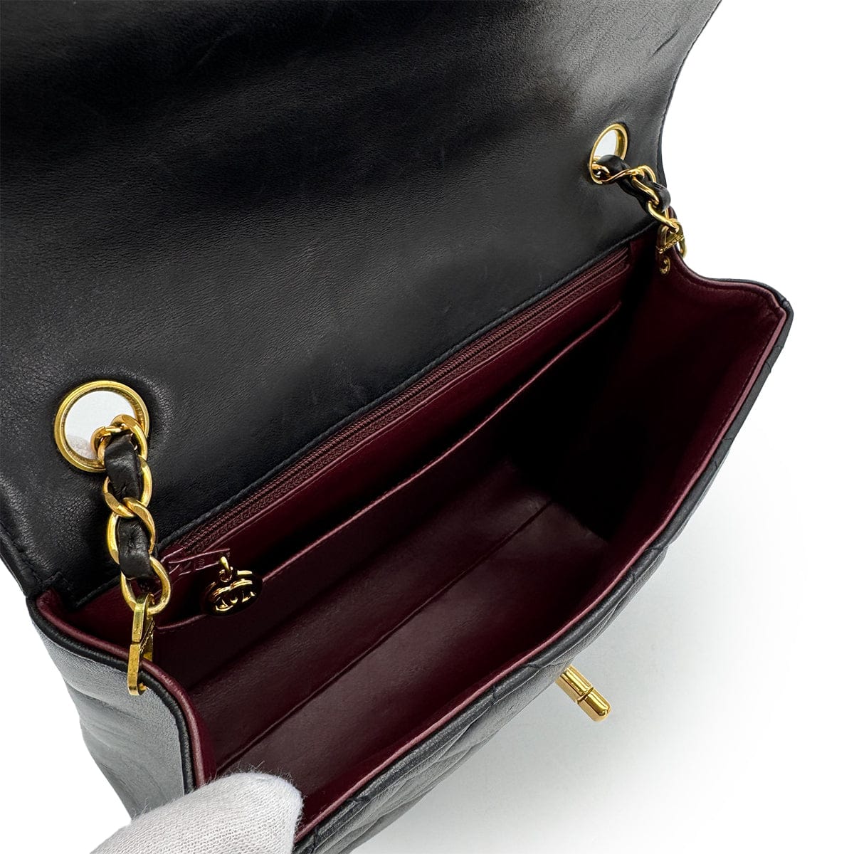 Luxury Promise Japan VINTAGE CHANEL MATELASSE CHAIN SHOULDER BAG BLACK LAMB SKIN GOLD HARDWARE 90314776