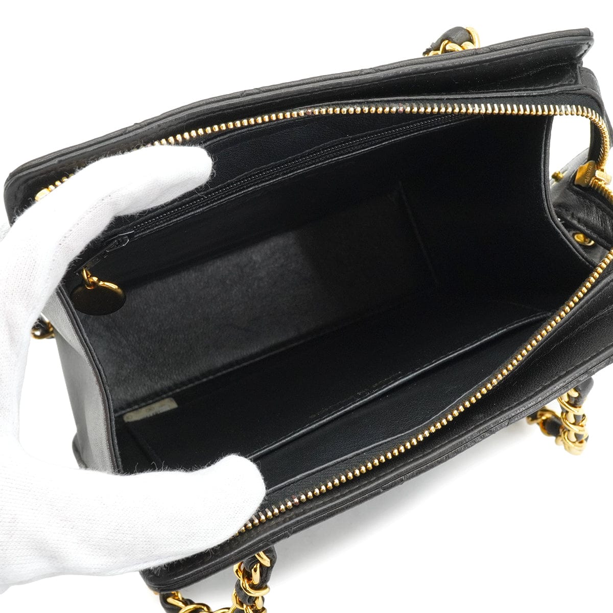 Luxury Promise Japan VINTAGE CHANEL MATELASSE CHAIN SHOULDER BAG BLACK LAMB SKIN GOLD HARDWARE 90334155