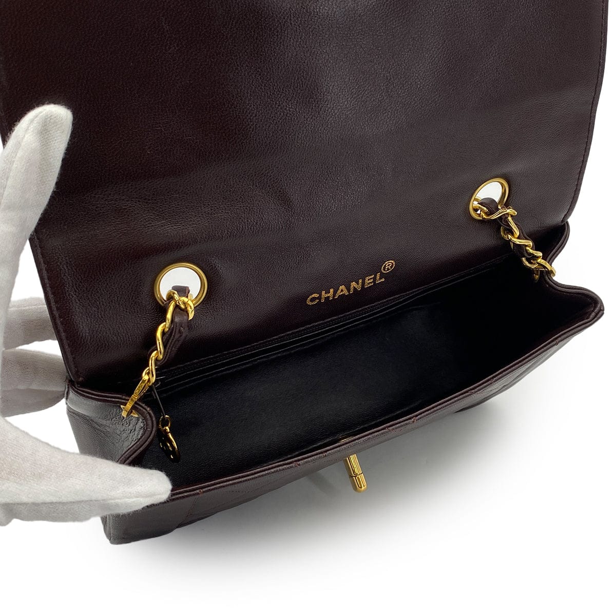 Luxury Promise Japan VINTAGE CHANEL MATELASSE CHAIN SHOULDER BAG BROWN LAMB SKIN GOLD HARDWARE 90310836
