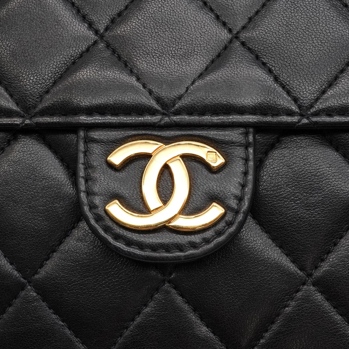 Luxury Promise Japan VINTAGE CHANEL MATELASSE COCOMARK PUSH LOCK CHAIN SHOULDER BAG BLACK LAMB SKIN GOLD HARDWARE 90346131