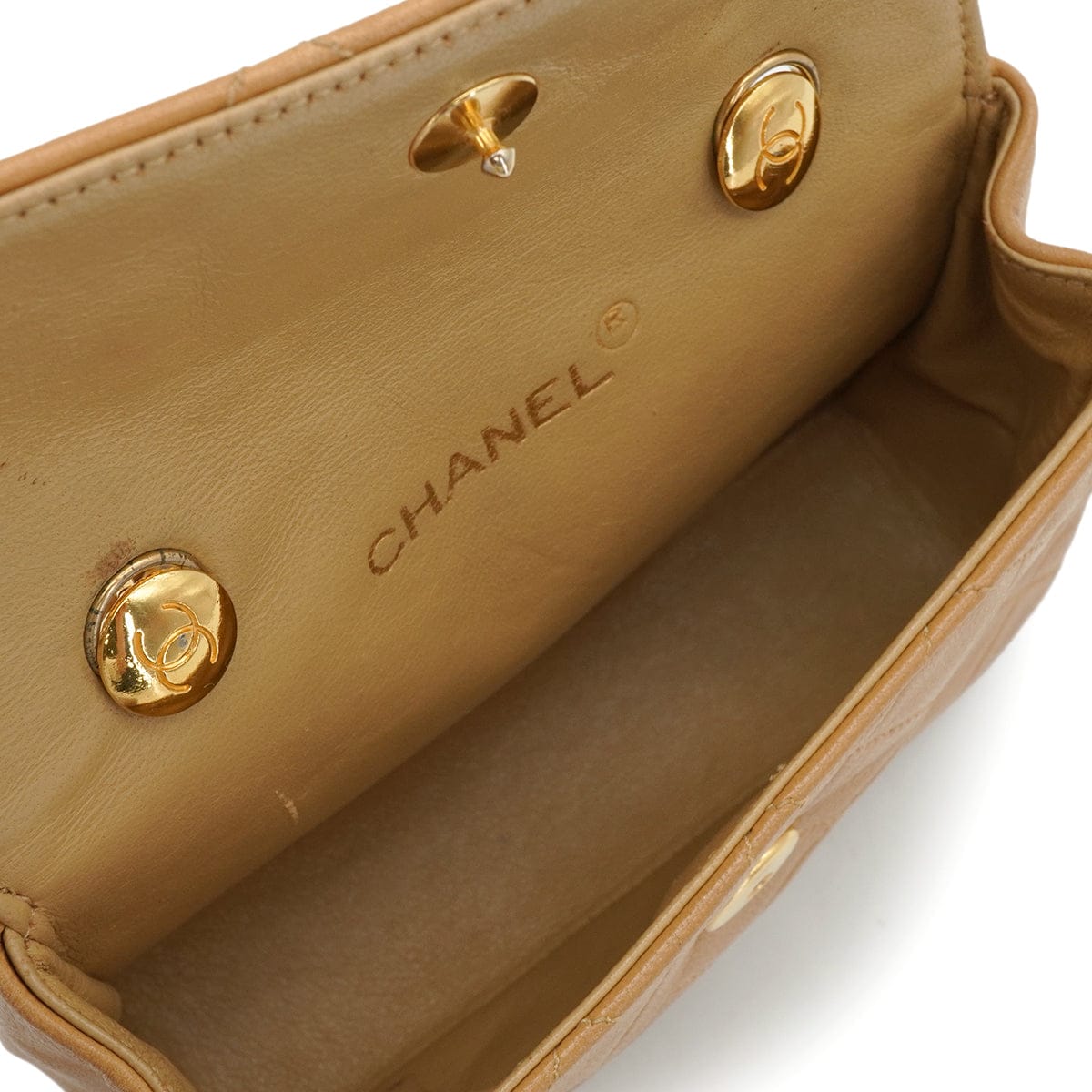 Luxury Promise Japan VINTAGE CHANEL MINI MATELLASSE MOTIF CHAIN SHOULDER BAG BEIGE LAMB SKIN GOLD HARDWARE 90345509