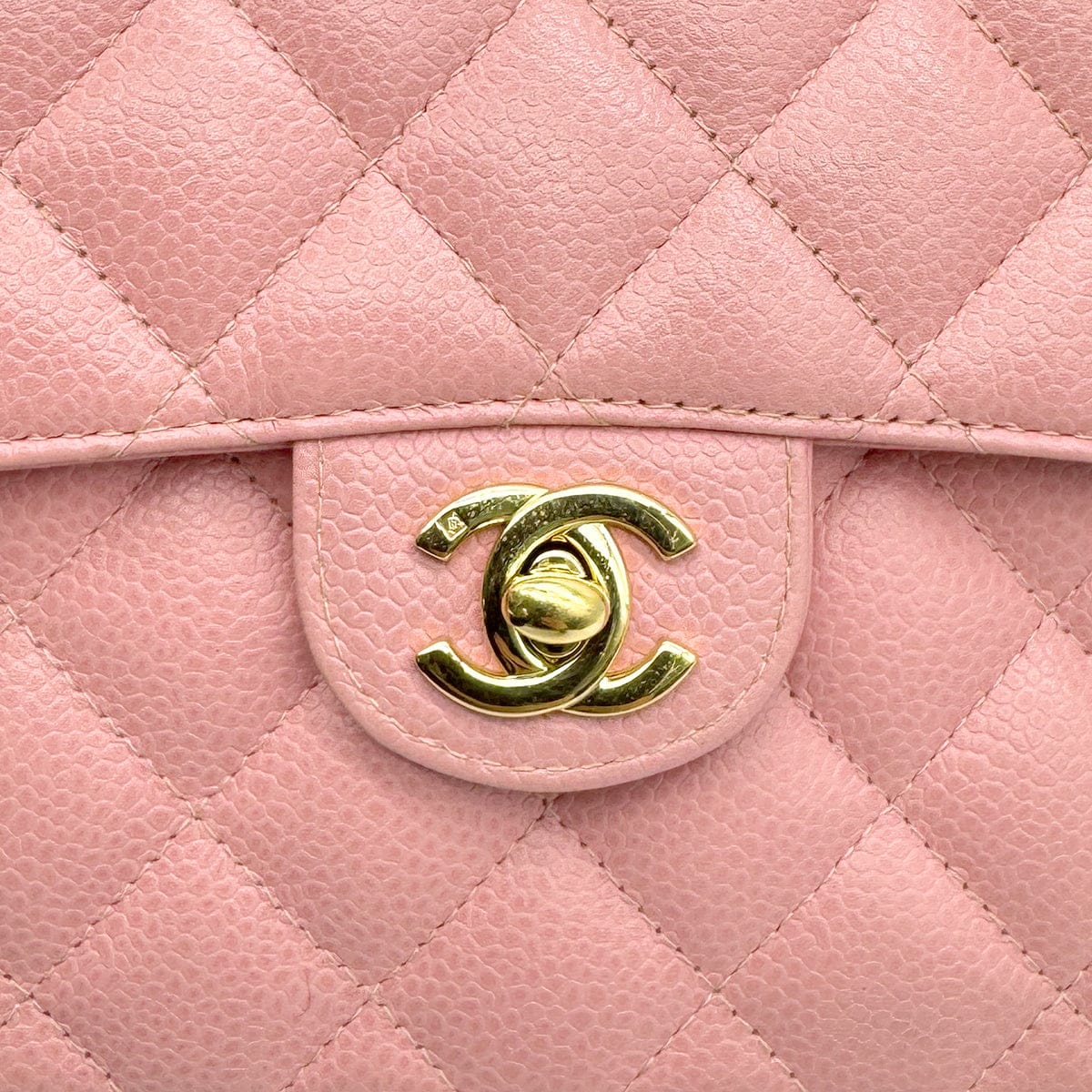 Luxury Promise Japan VINTAGE CHANEL MINI SQUARE 17 CHAIN SHOULDER BAG PINK CAVIAR SKIN GOLD HARDWARE 90313673