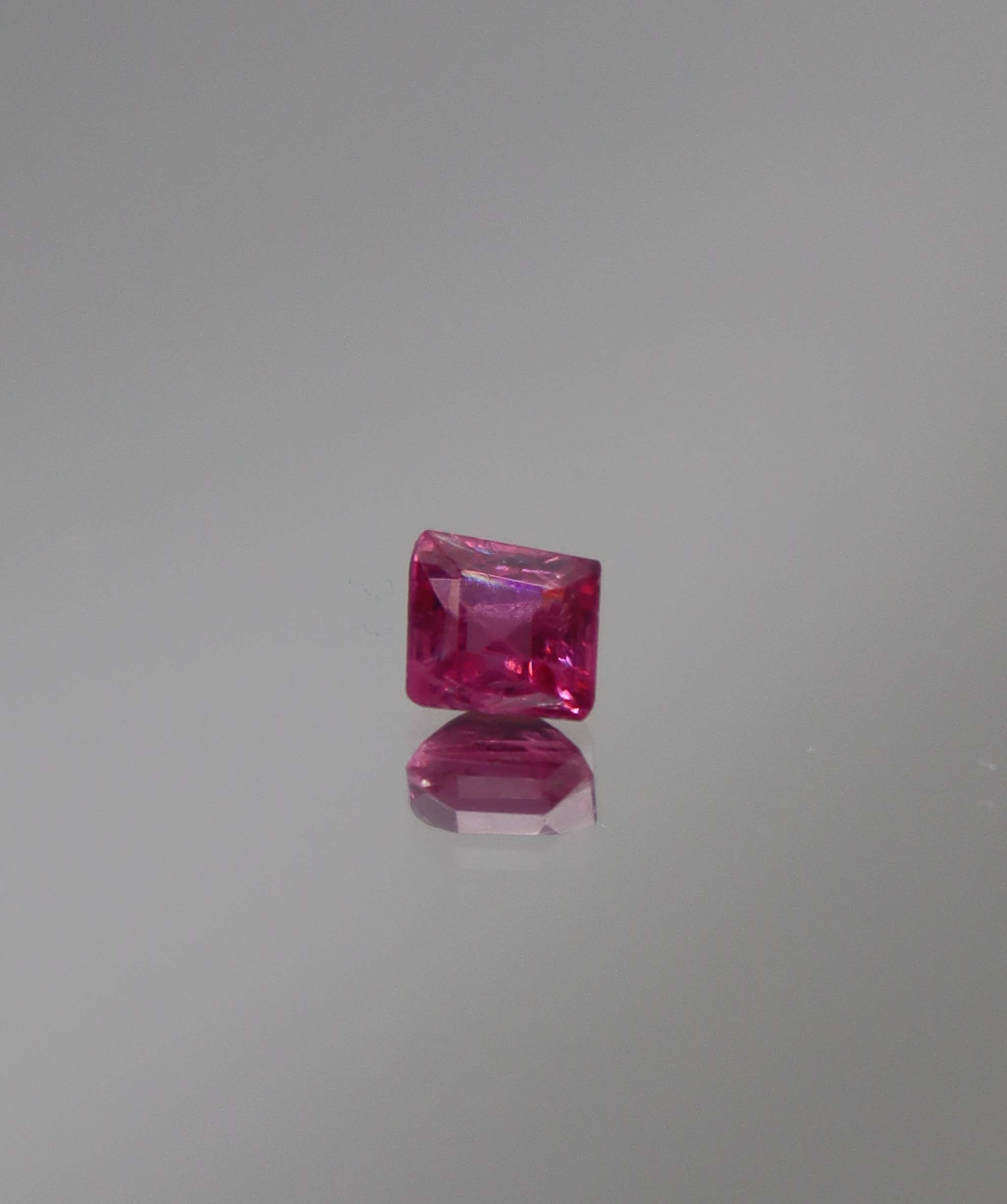 Luxury Promise 0.52ct Pink Spinel Custom cut DXBCD1349