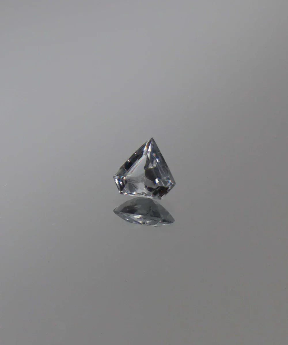 Luxury Promise 0.53ct Gray Spinel Custom cut DXBCS3050