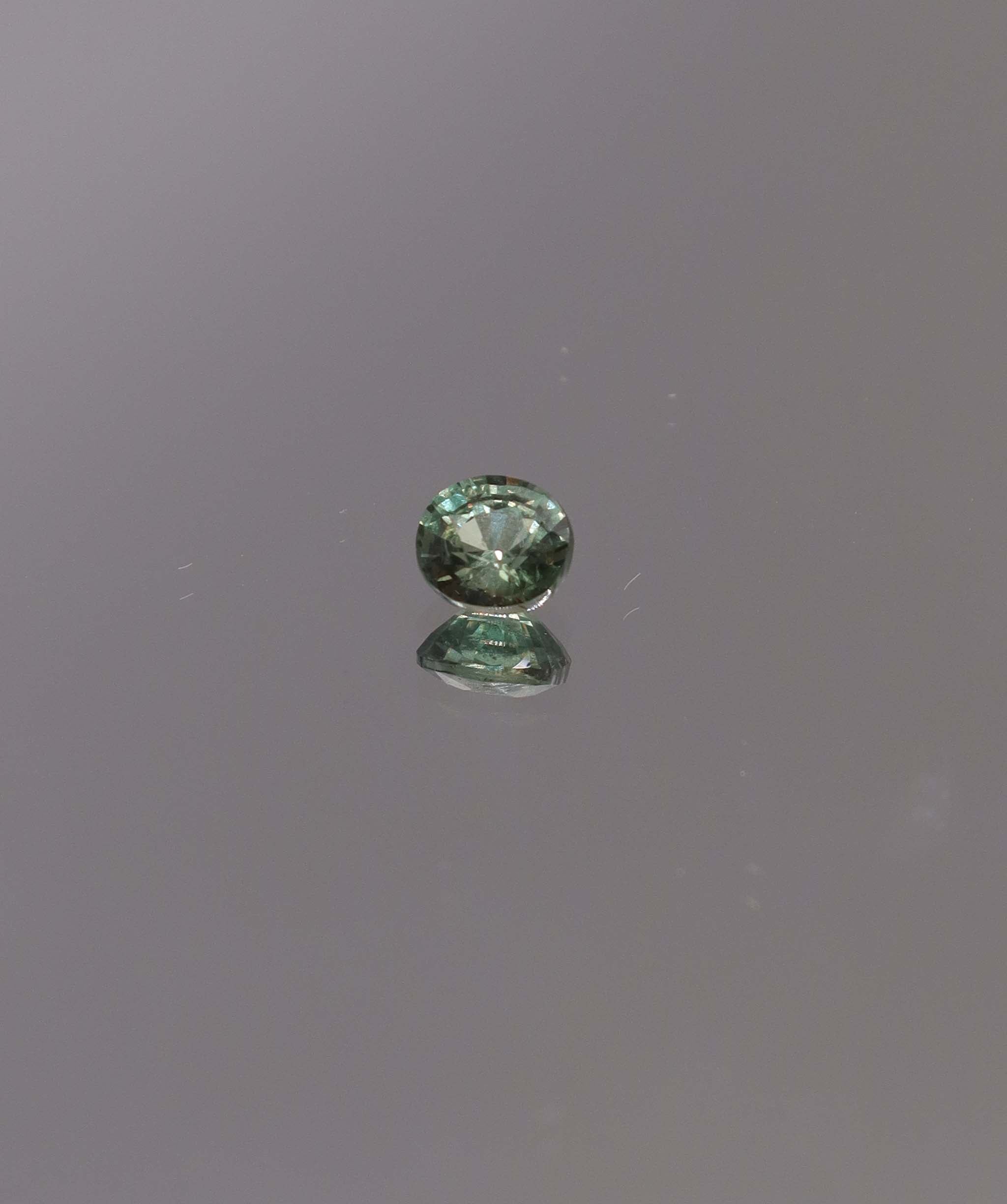 Luxury Promise 0.55ct Alexandrite Oval DXBCS1315