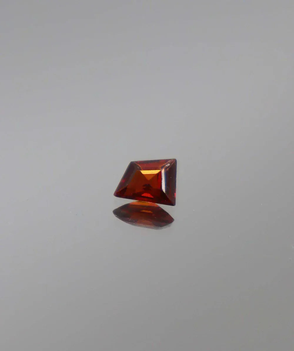 Luxury Promise 0.56ct Red Spinel Custom cut DXBCS3169