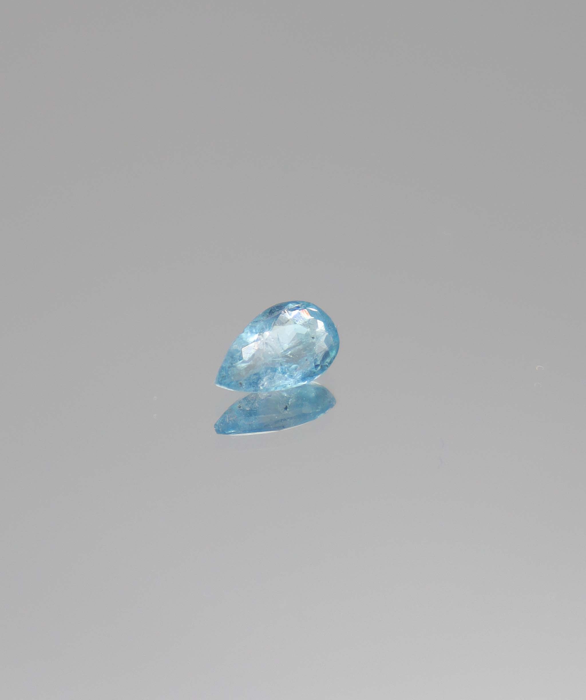 Luxury Promise 0.60ct Neon Blue Paraiba DXBCS1687