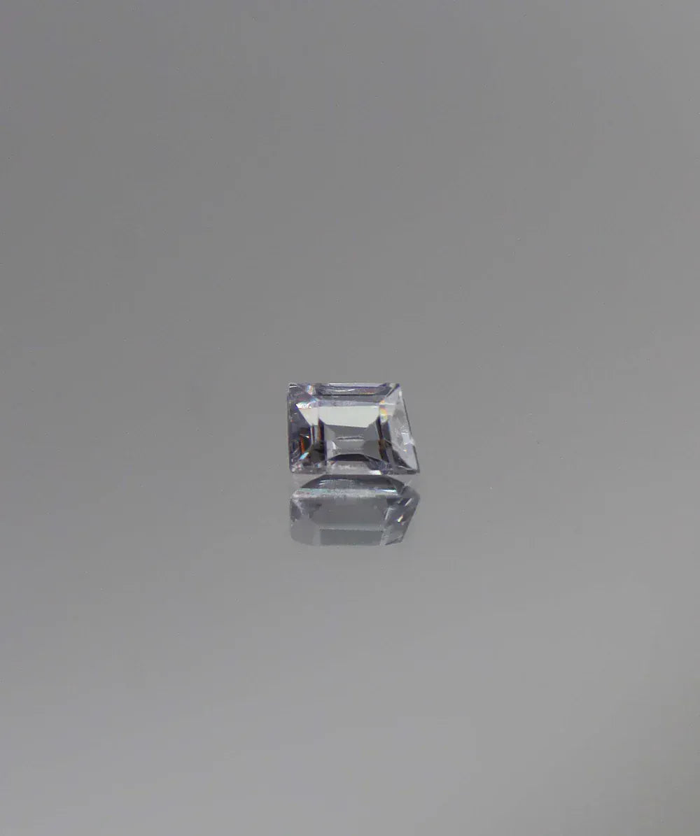 Luxury Promise 0.61ct Gray Spinel Custom cut DXBCS3053