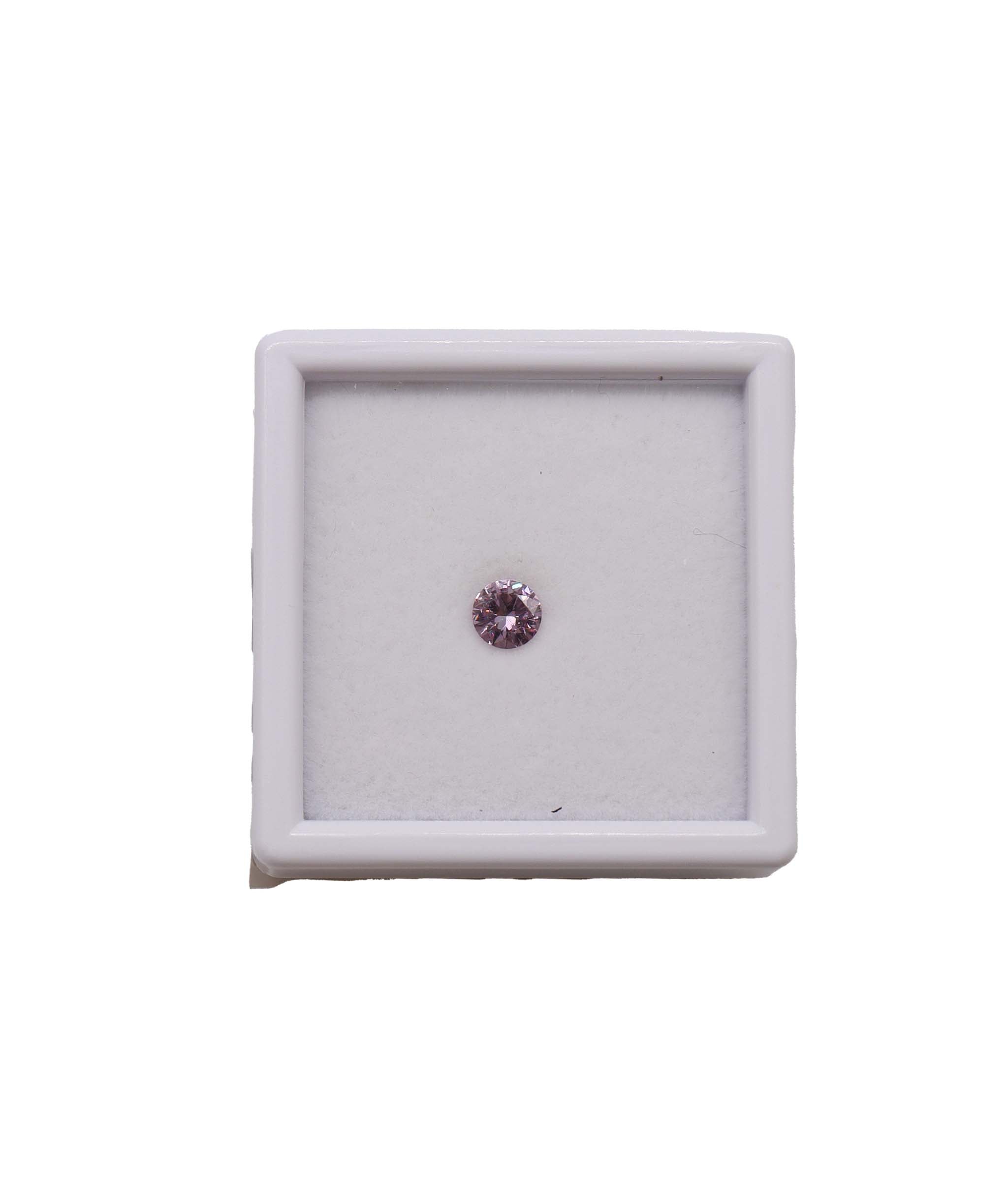 Luxury Promise 0.61ct Malaya garnet round shape 78