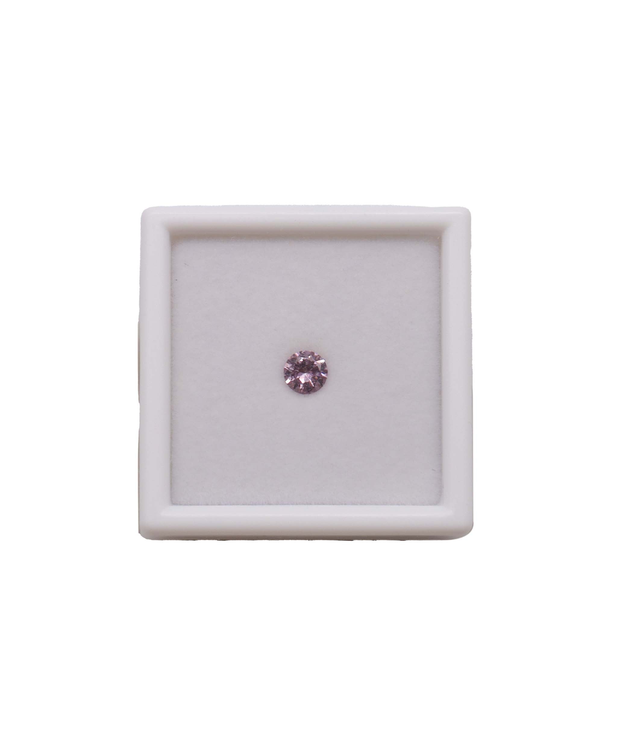 Luxury Promise 0.65 ct Malaya garnet round shape 74