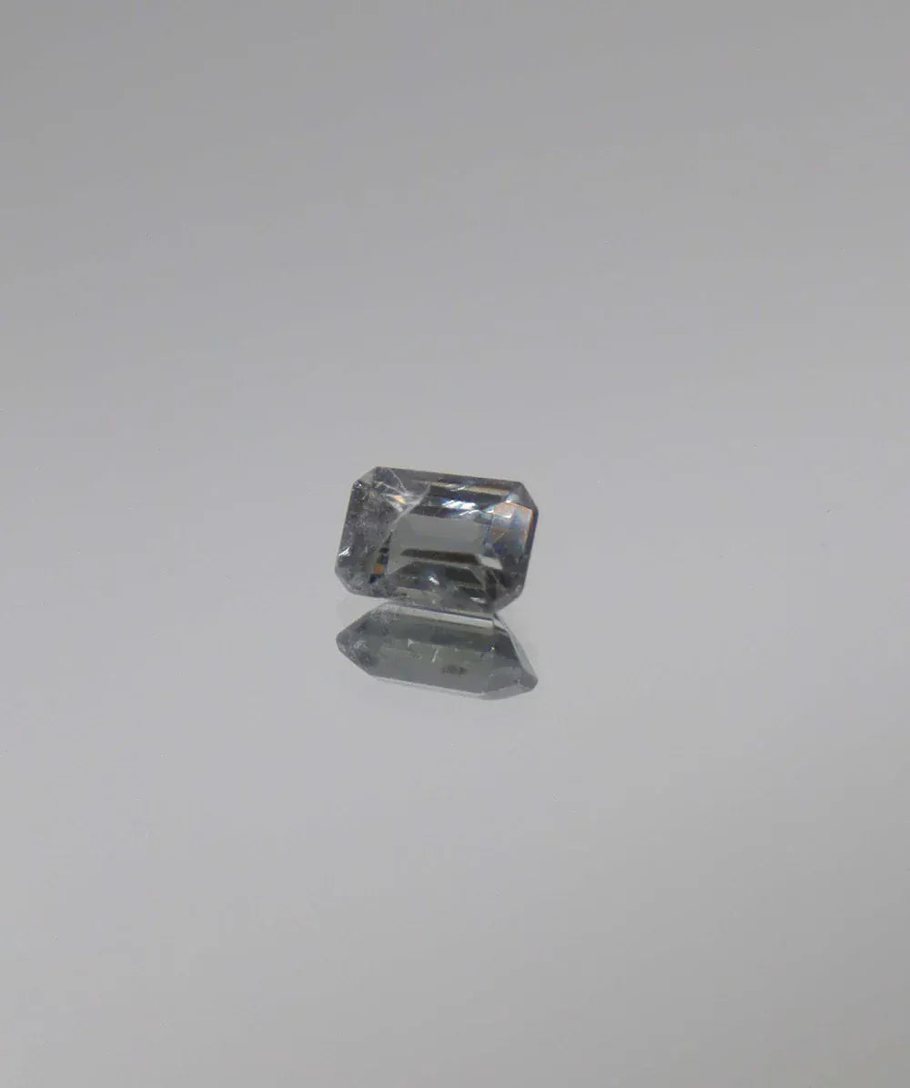 Luxury Promise 0.65ct Gray Spinel Emerald DXBCS3133