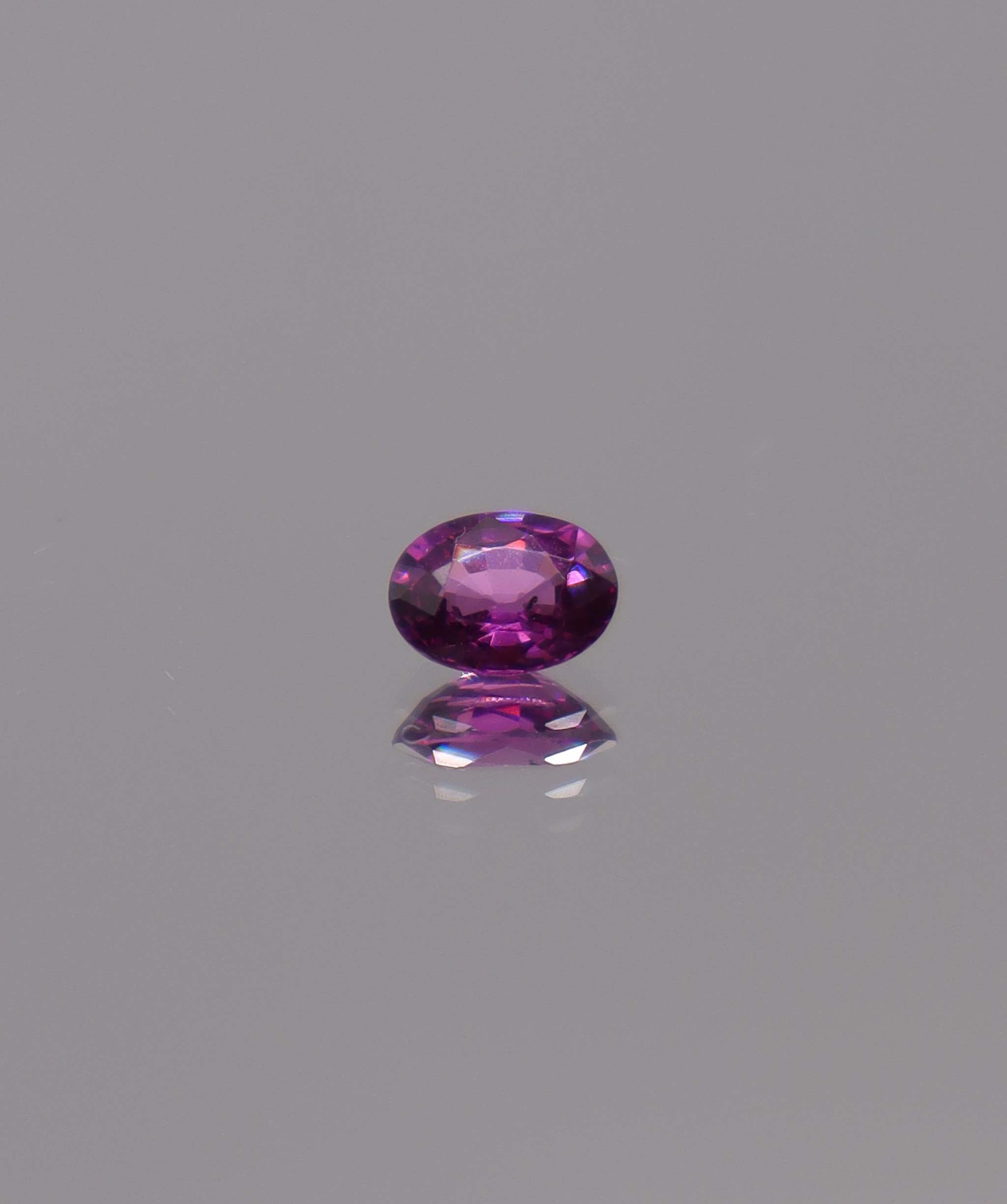 Luxury Promise 0.66ct Purple Rhodolite Garnet Oval DXBS5957