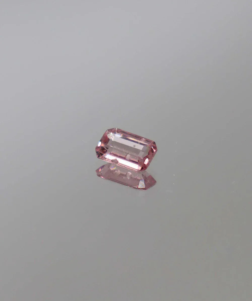 Luxury Promise 0.72ct Pink Spinel Emerald DXBCS3145