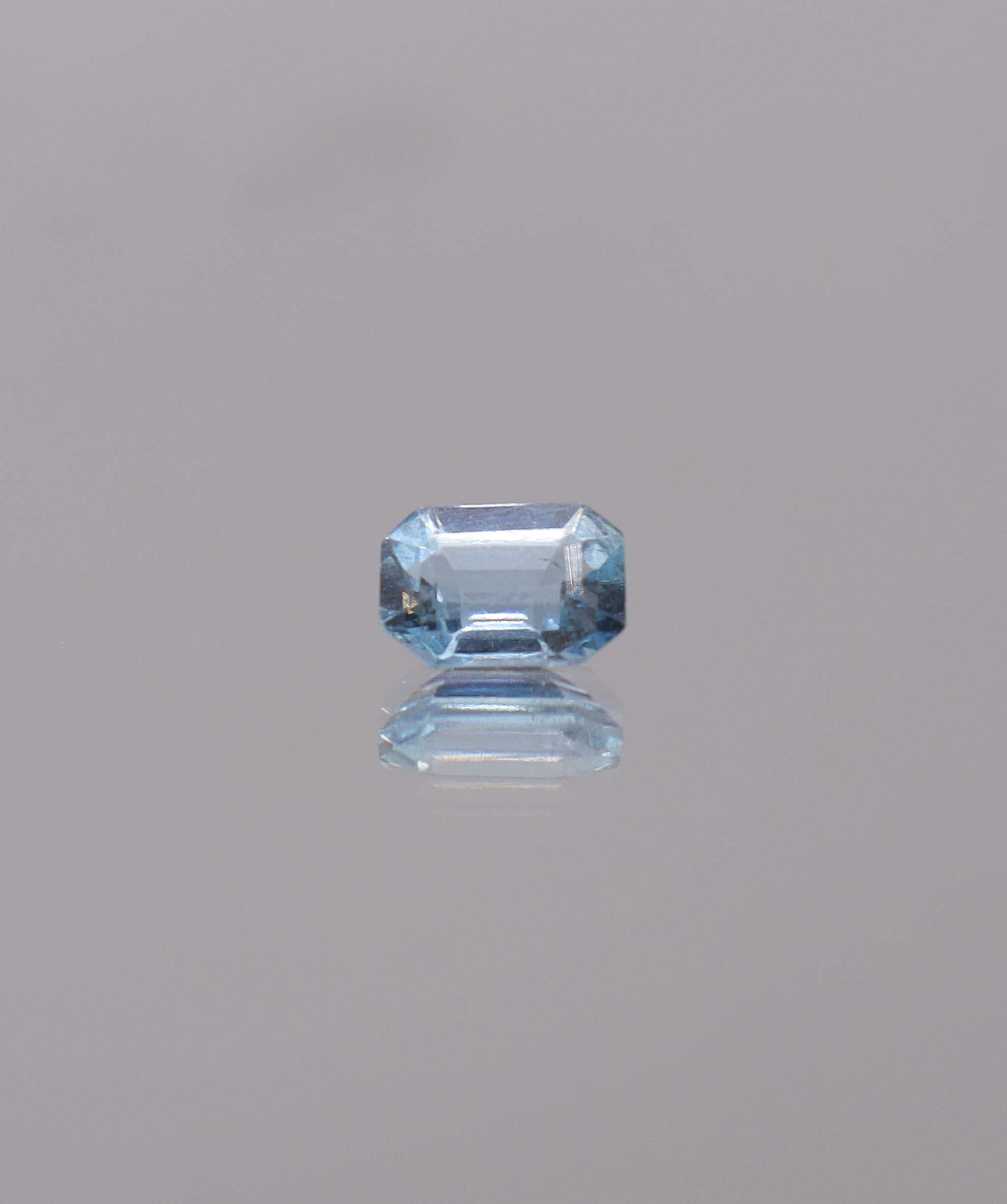 Luxury Promise 0.73ct Santa Maria Aquamarine 8 DXBS5036