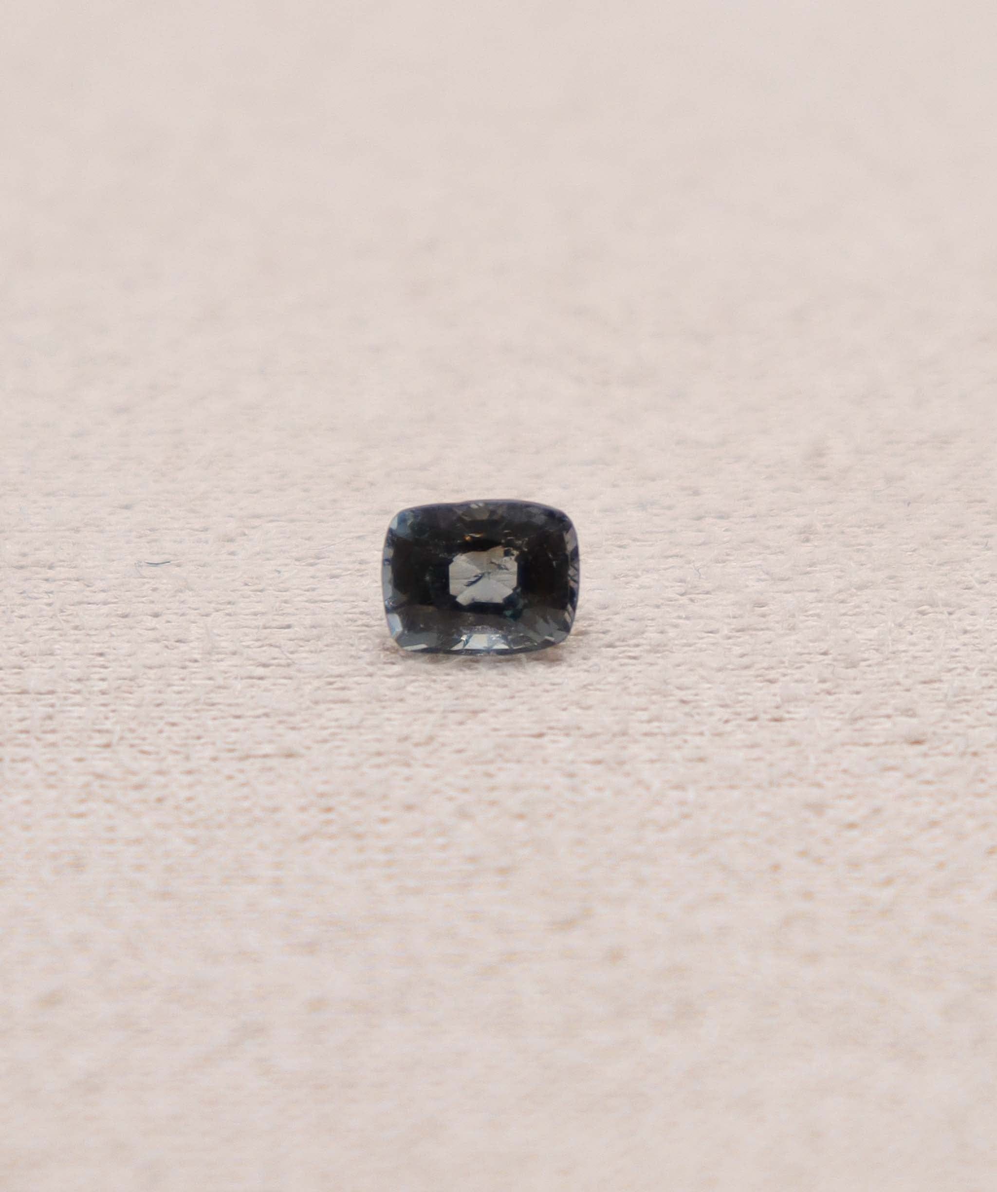 Luxury Promise 0.75ct Grey Elongated Cushion Spinel DXBS4930