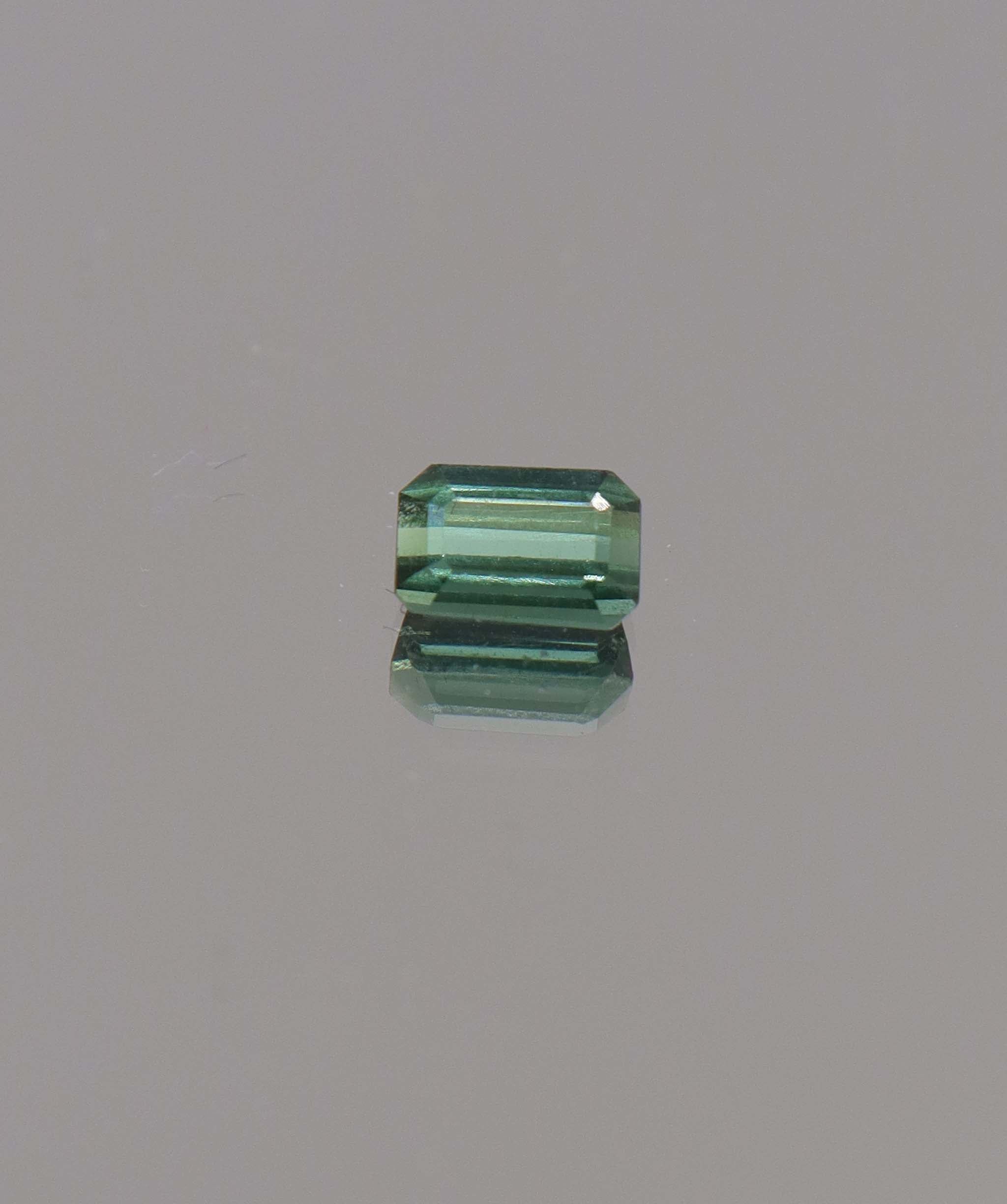 Luxury Promise 0.75ct Lagoon Tourmaline Single DXBCS1048