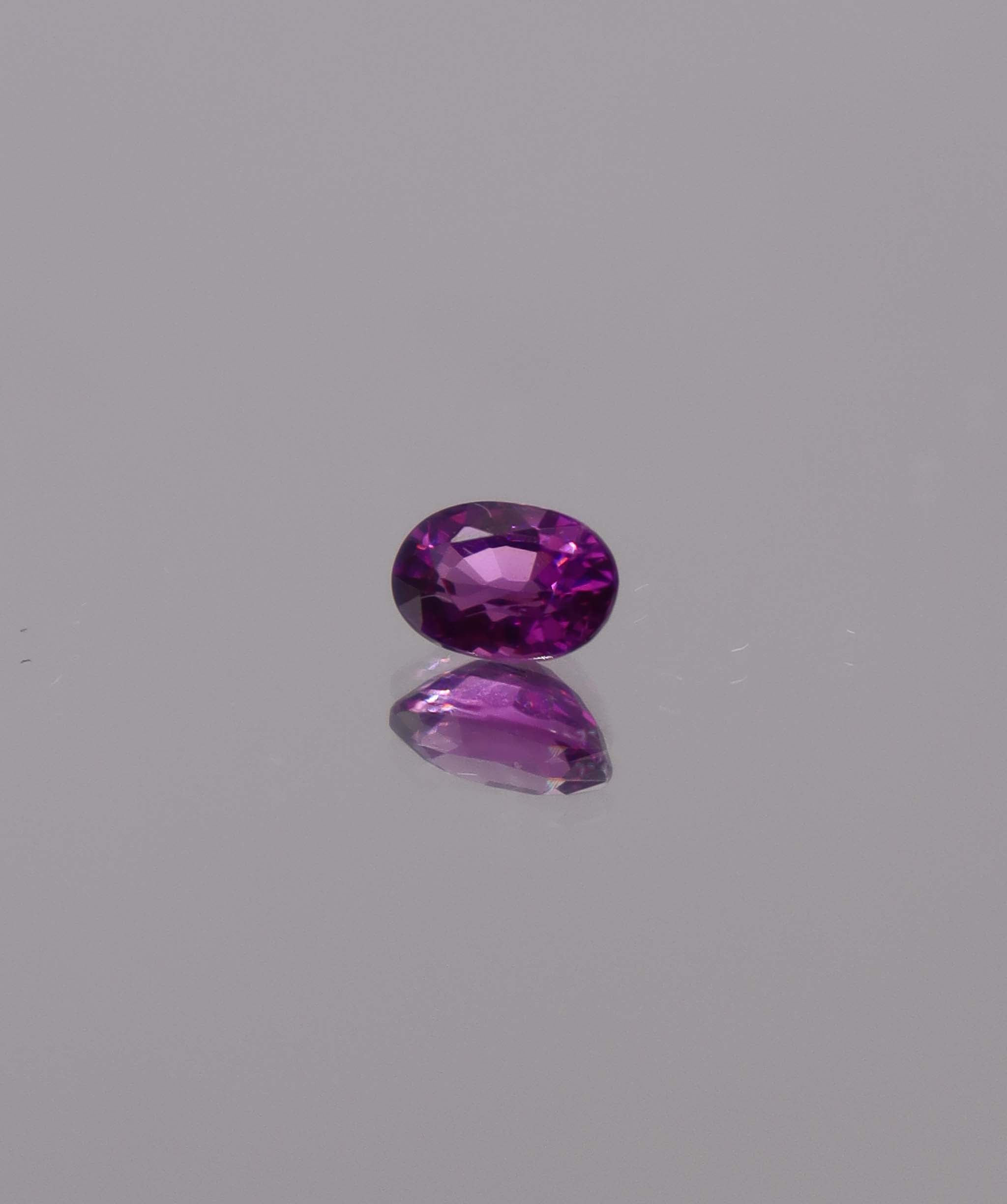 Luxury Promise 0.75ct Purple Rhodolite Garnet Oval DXBS6016