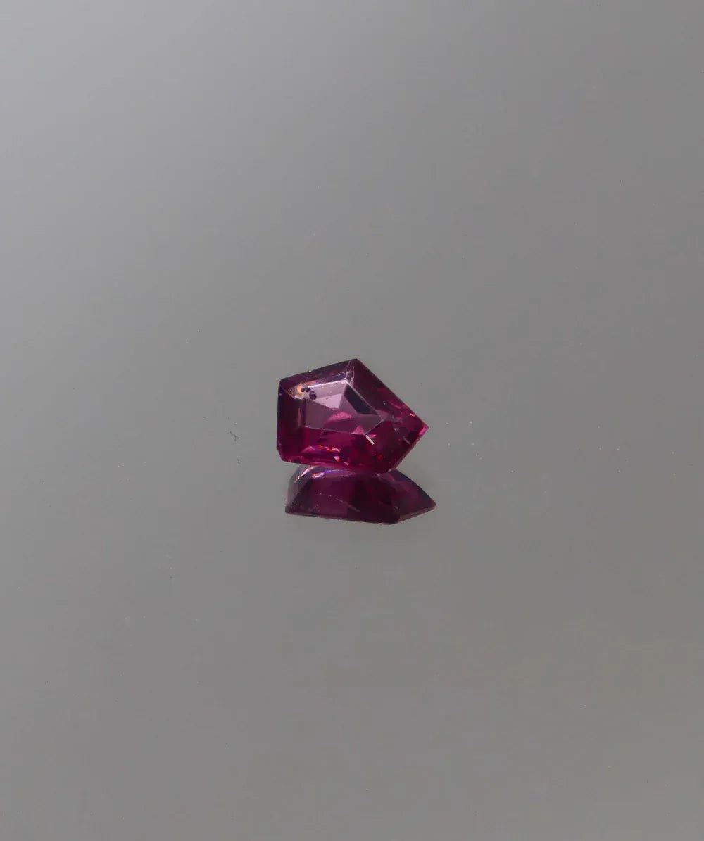 Luxury Promise 0.75ct Purple Spinel Custom cut DXBCS3087