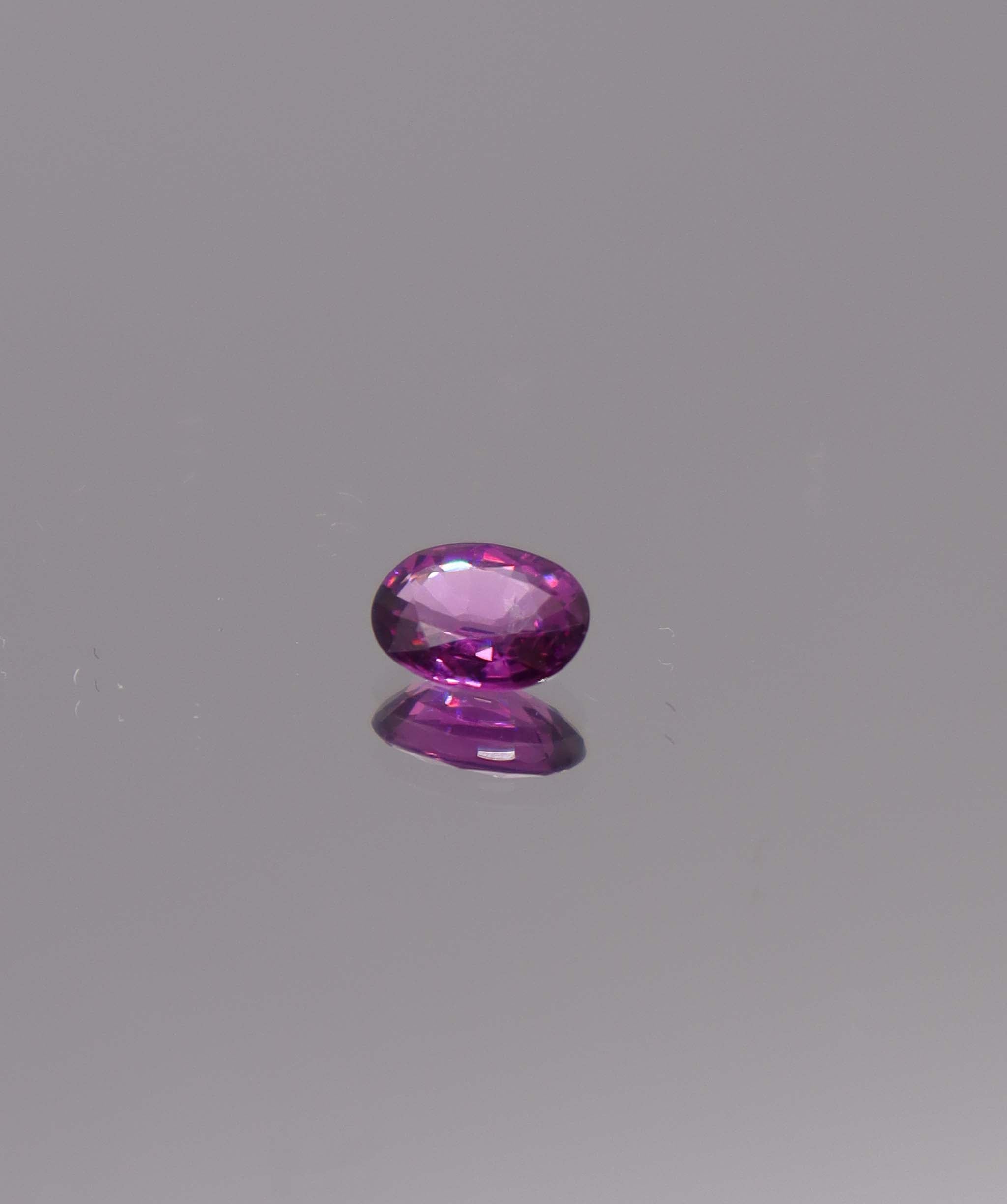 Luxury Promise 0.76ct Purple Rhodolite Garnet Oval DXBS5971