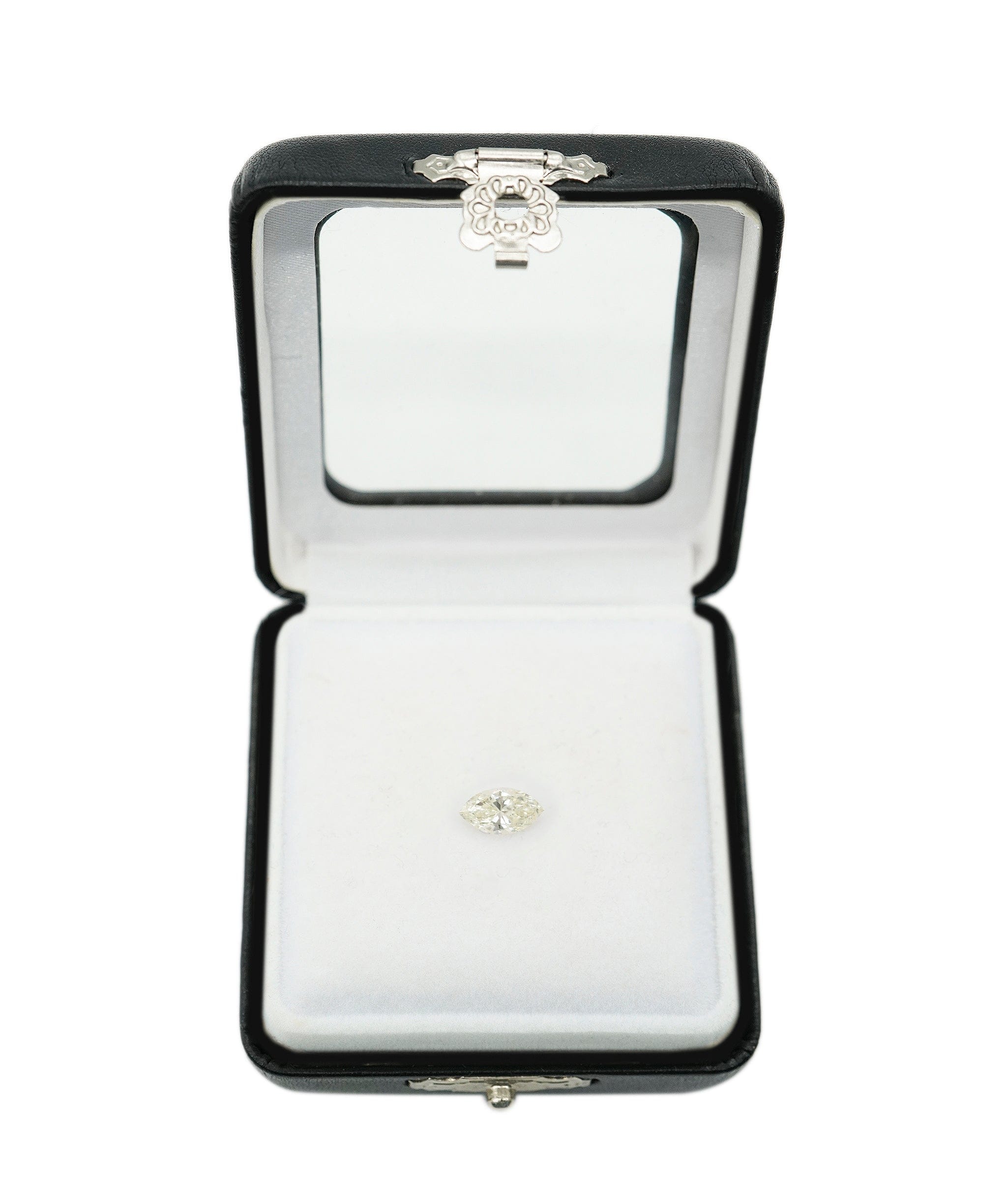 Luxury Promise 0.7ct LIGHT YELLOW MARQUISE SHAPE DIAMOND DXBN0211