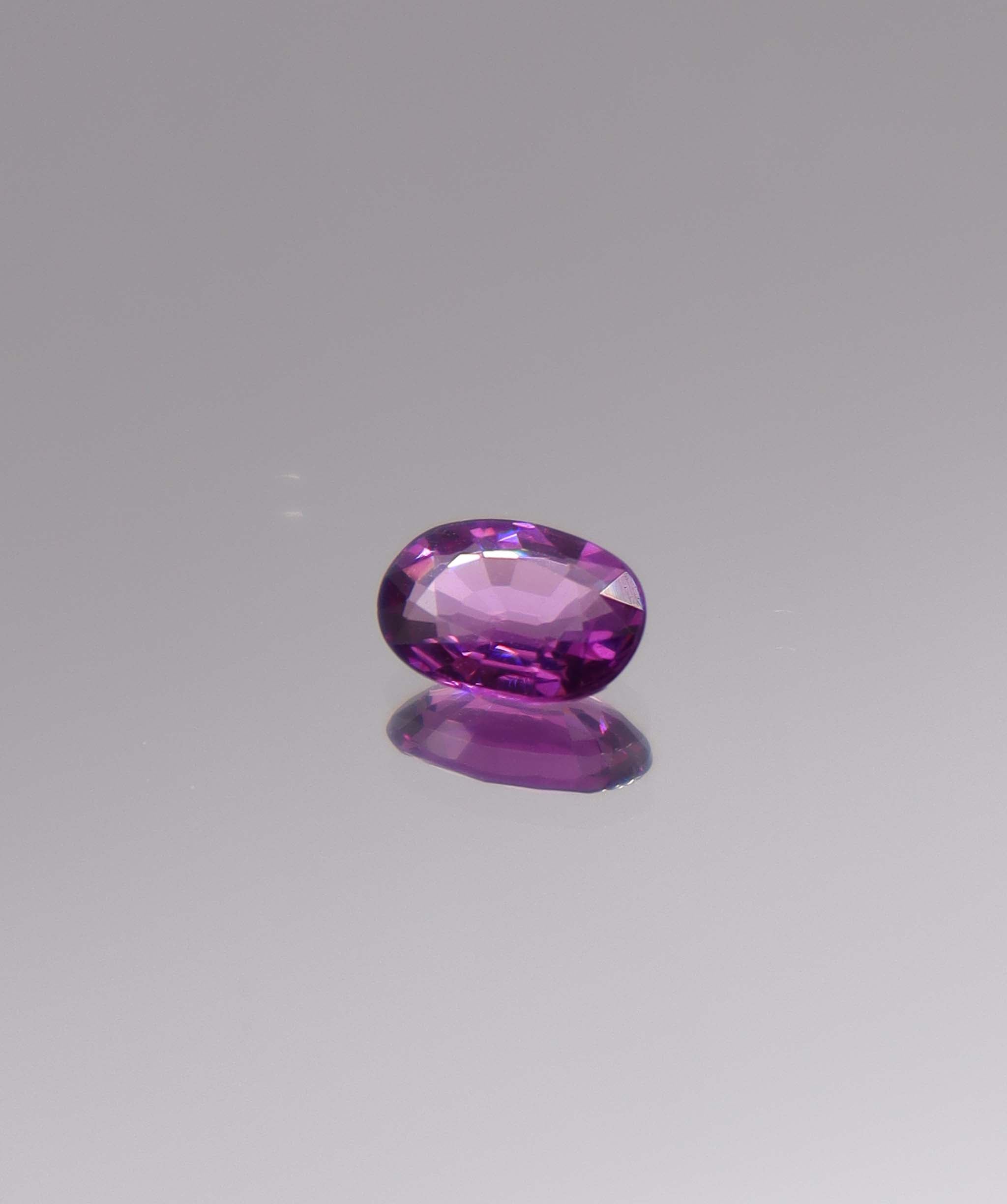 Luxury Promise 0.80ct Purple Rhodolite Garnet Oval DXBS6037