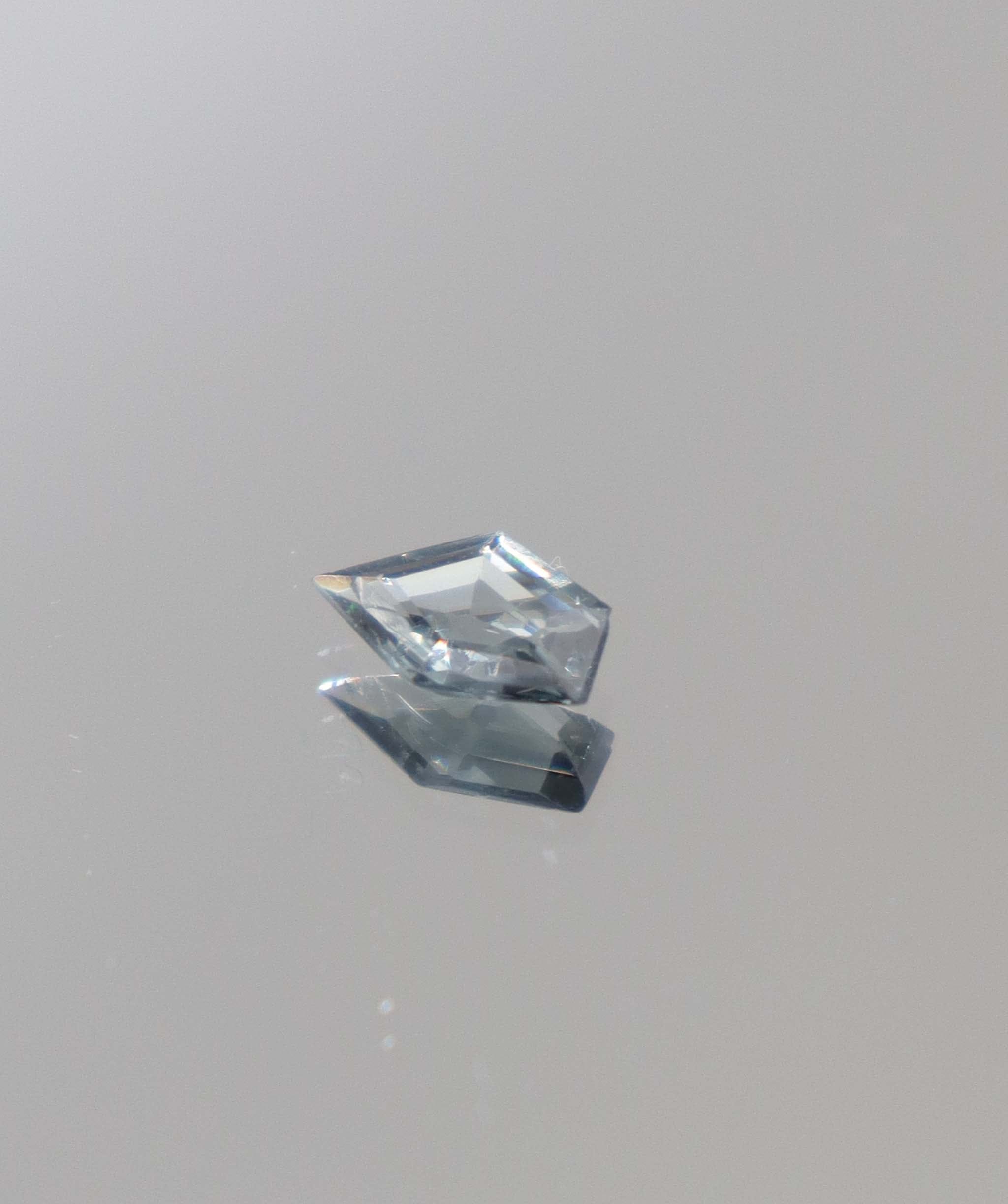 Luxury Promise 0.81ct Gray Spinel Custom cut DXBCD1330