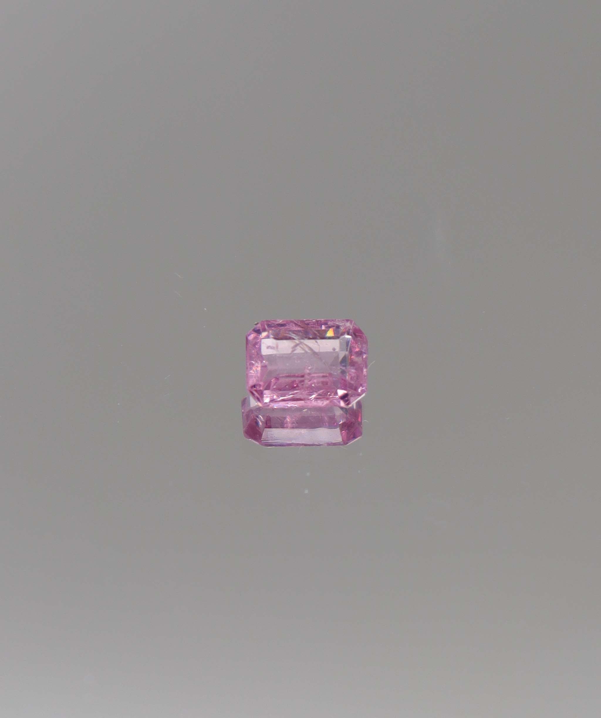 Luxury Promise 0.81ct Pink Spinel Emerald DXBCD1279