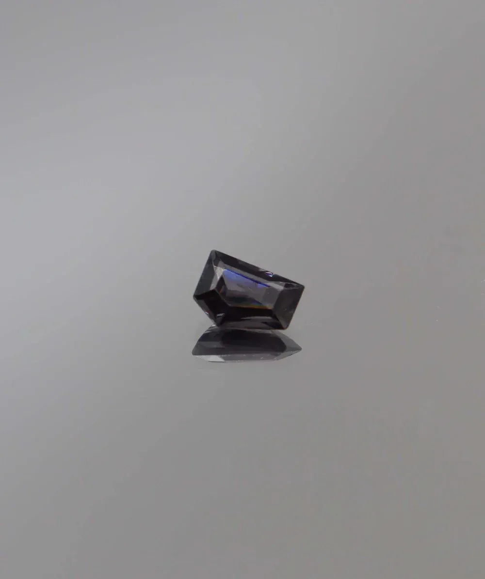 Luxury Promise 0.83ct Gray Spinel Custom cut DXBCS3032