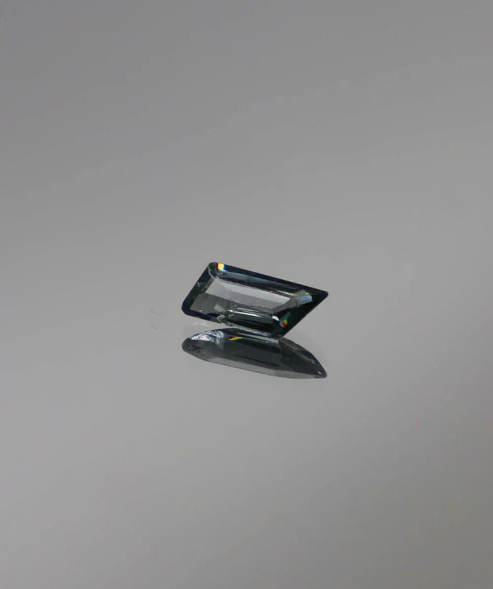 Luxury Promise 0.83ct Gray Spinel Custom cut DXBCS3140