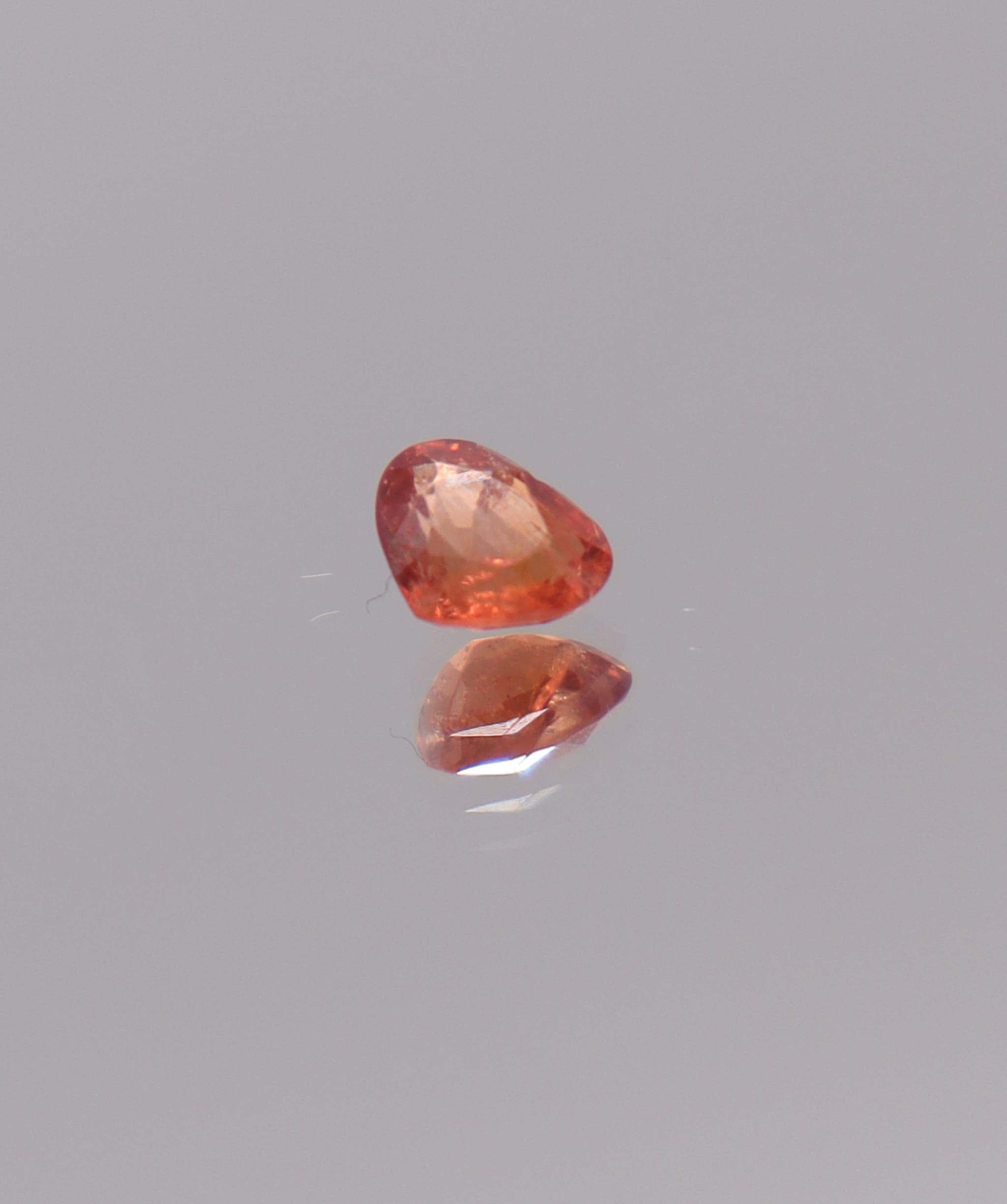 Luxury Promise 0.83ct sunset heart spinel DXBCD1096